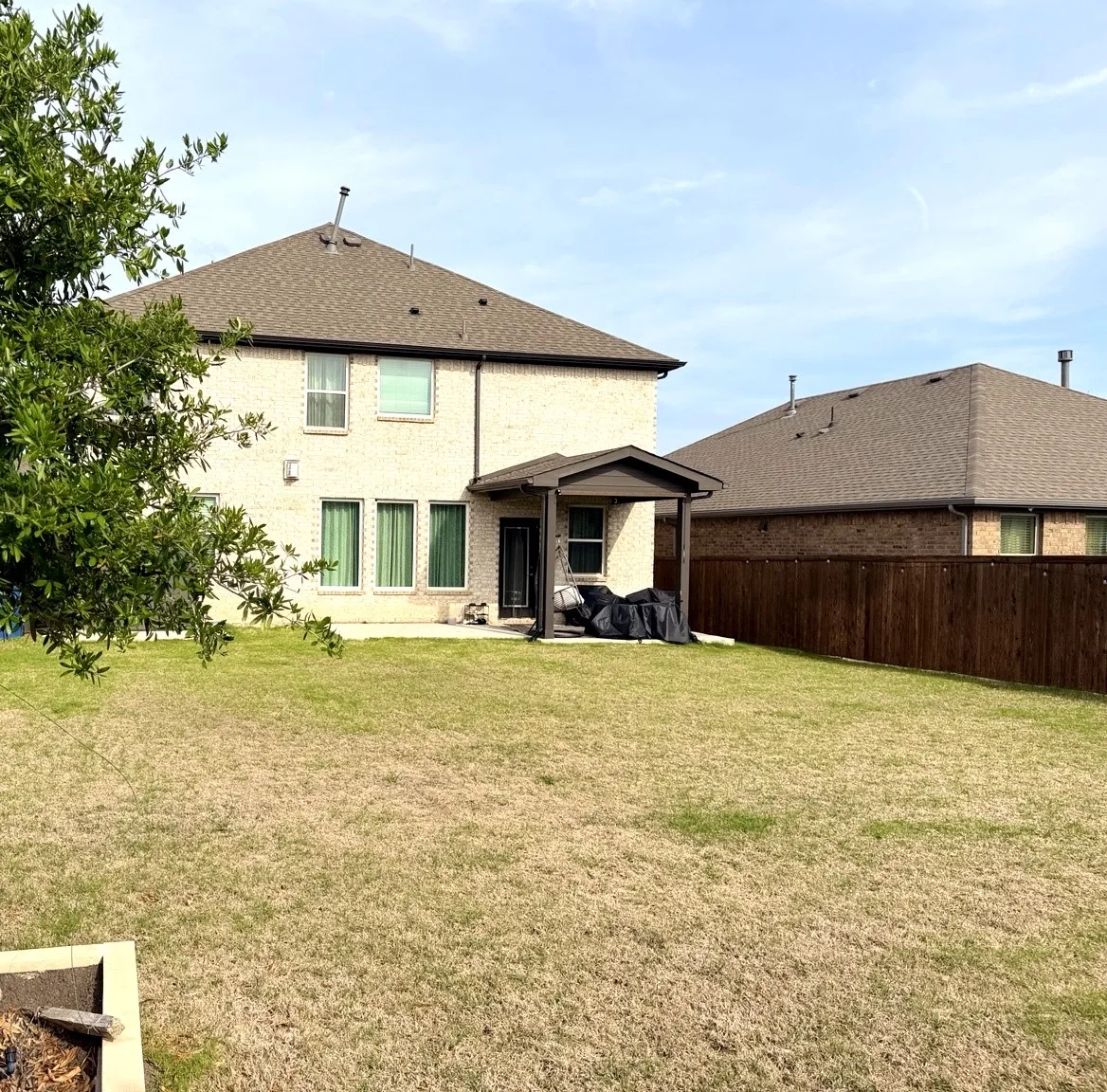 Single Family Residence For Sale in Collin County , 2603 Lemon Mint Lane, Melissa, Texas 75454, 5 Bedrooms, 3 Bathrooms, 2 Garage spaces, 2,870 Sqft, built in 2022, Price $499,900, mls#21216511, Real Estate Agent in Melissa, Homes For Sale in Collin county, Homes For Sale in Melissa, Realtor in Melissa Texas, Real Estate Brokerage Independent Realty Texas, Luminita Cordes Realtor