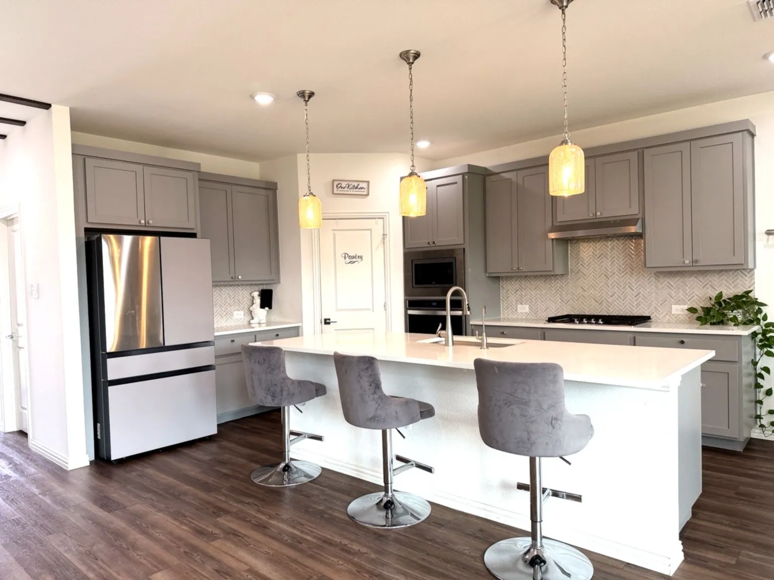 Single Family Residence For Sale in Collin County , 2603 Lemon Mint Lane, Melissa, Texas 75454, 5 Bedrooms, 3 Bathrooms, 2 Garage spaces, 2,870 Sqft, built in 2022, Price $499,900, mls#21216511, Real Estate Agent in Melissa, Homes For Sale in Collin county, Homes For Sale in Melissa, Realtor in Melissa Texas, Real Estate Brokerage Independent Realty Texas, Luminita Cordes Realtor