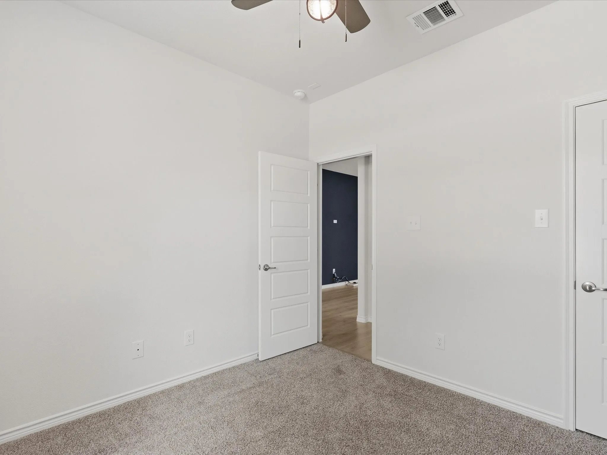 Single Family Residence For Sale in Collin County , 1512 Babb Lane, Celina, Texas 75009, 3 Bedroom, 2 Bathroom, 2 Garage spaces, 1,602 Sqft, built in 2020, mls#21230571, Real Estate Agent in Celina, Homes For Sale in Collin county, Homes For Sale in Celina, Realtor in Celina Texas, Real Estate Brokerage Independent Realty Texas, Luminita Cordes Realtor