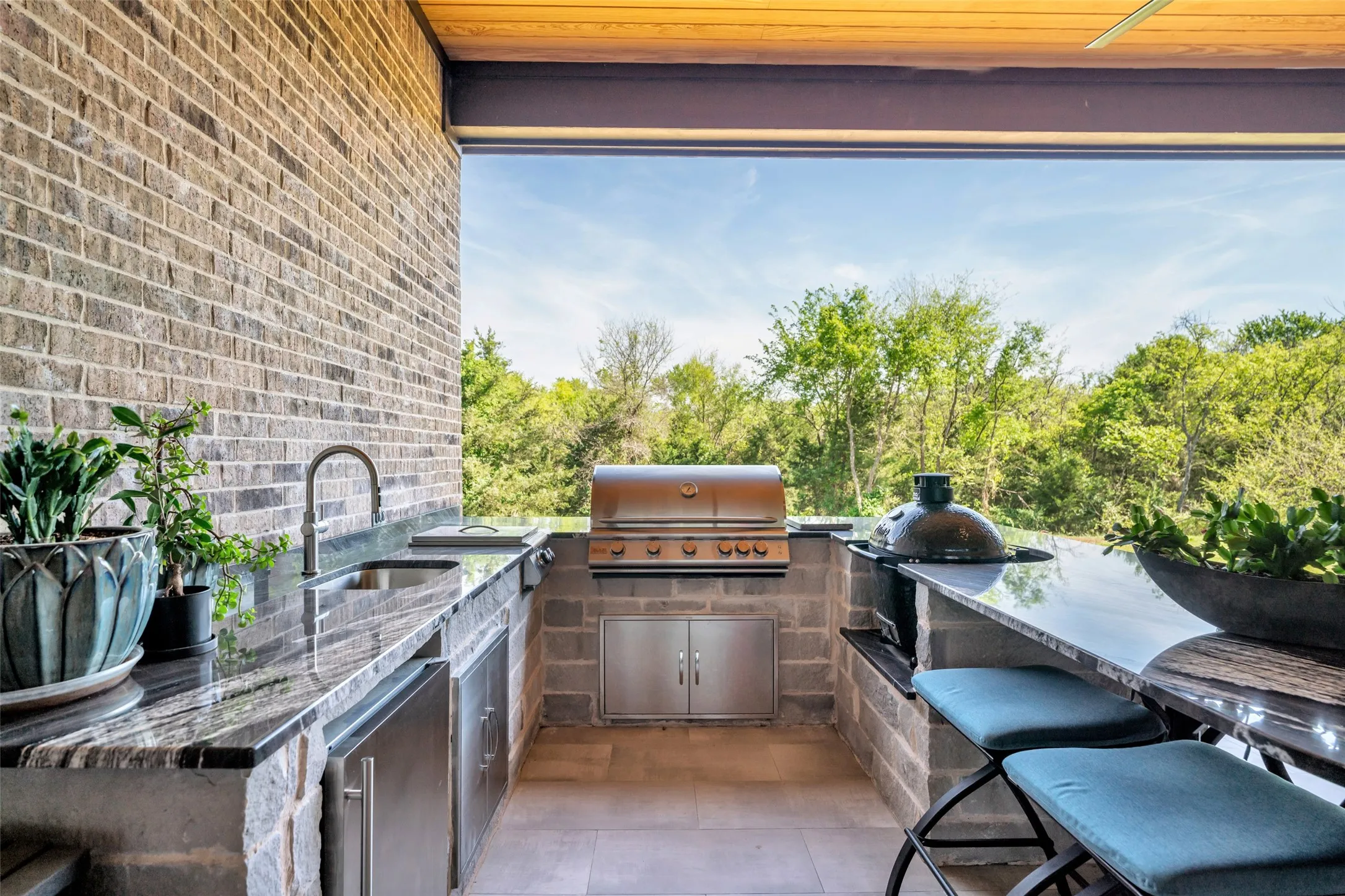 Outdoor kitchen.