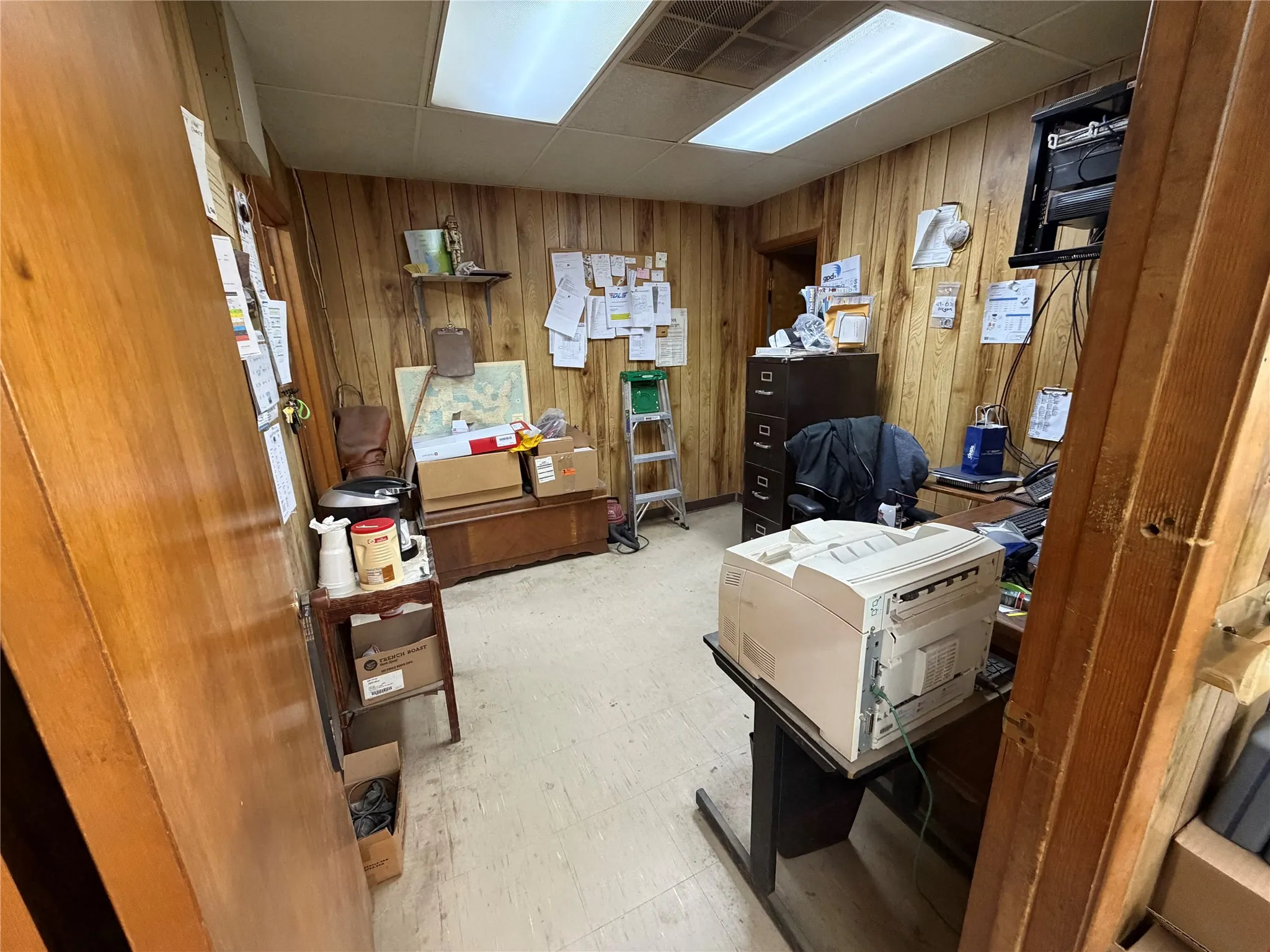 Retail For Sale in Anderson County , 601 W Lacy Street, Palestine, Texas 75801, 0, 0, Garage spaces, 0 Sqft, built in 1985, Preowned, Price $515,000, mls#21231443, Real Estate Agent in Palestine, Homes For Sale in Anderson county, Homes For Sale in Palestine, Realtor in Palestine Texas, Real Estate Brokerage Independent Realty Texas, Luminita Cordes Realtor