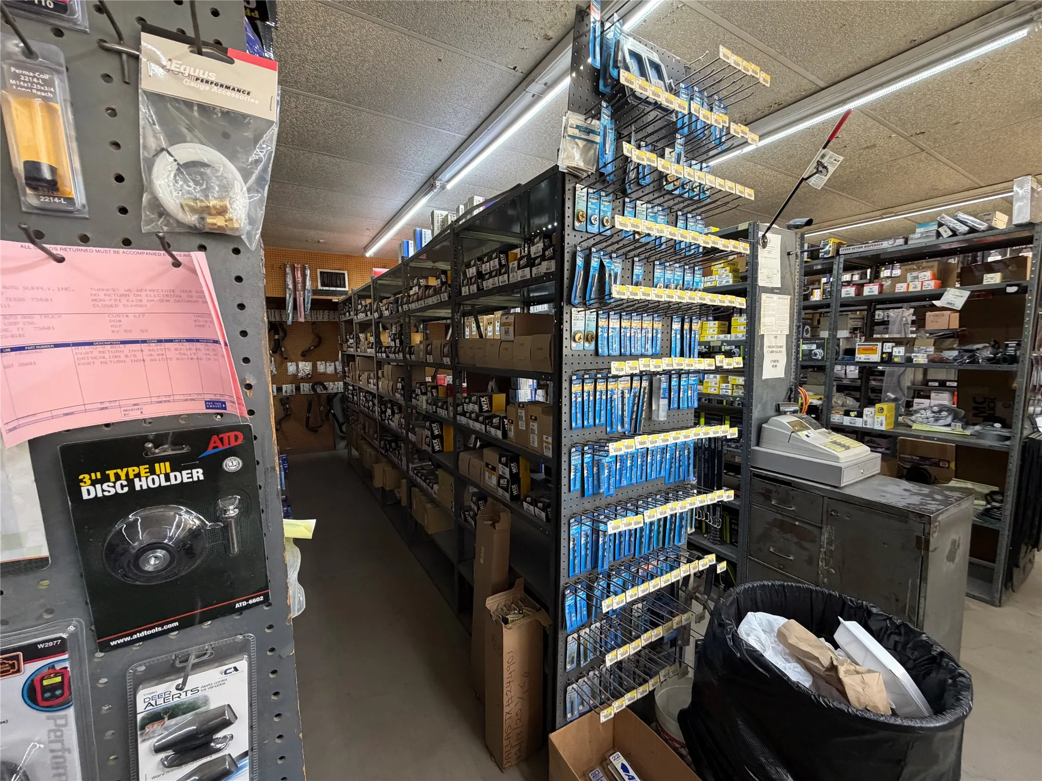 Retail For Sale in Anderson County , 601 W Lacy Street, Palestine, Texas 75801, 0, 0, Garage spaces, 0 Sqft, built in 1985, Preowned, Price $515,000, mls#21231443, Real Estate Agent in Palestine, Homes For Sale in Anderson county, Homes For Sale in Palestine, Realtor in Palestine Texas, Real Estate Brokerage Independent Realty Texas, Luminita Cordes Realtor