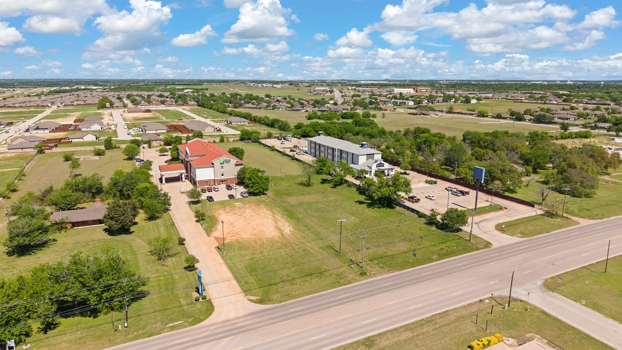 Unimproved Land For Sale in Johnson County , 1724 W Henderson Street, Cleburne, Texas 76033, 0, 0, Garage spaces, 0 Sqft, built in 0, mls#21231519, Real Estate Agent in Cleburne, Homes For Sale in Johnson county, Homes For Sale in Cleburne, Realtor in Cleburne Texas, Real Estate Brokerage Independent Realty Texas, Luminita Cordes Realtor