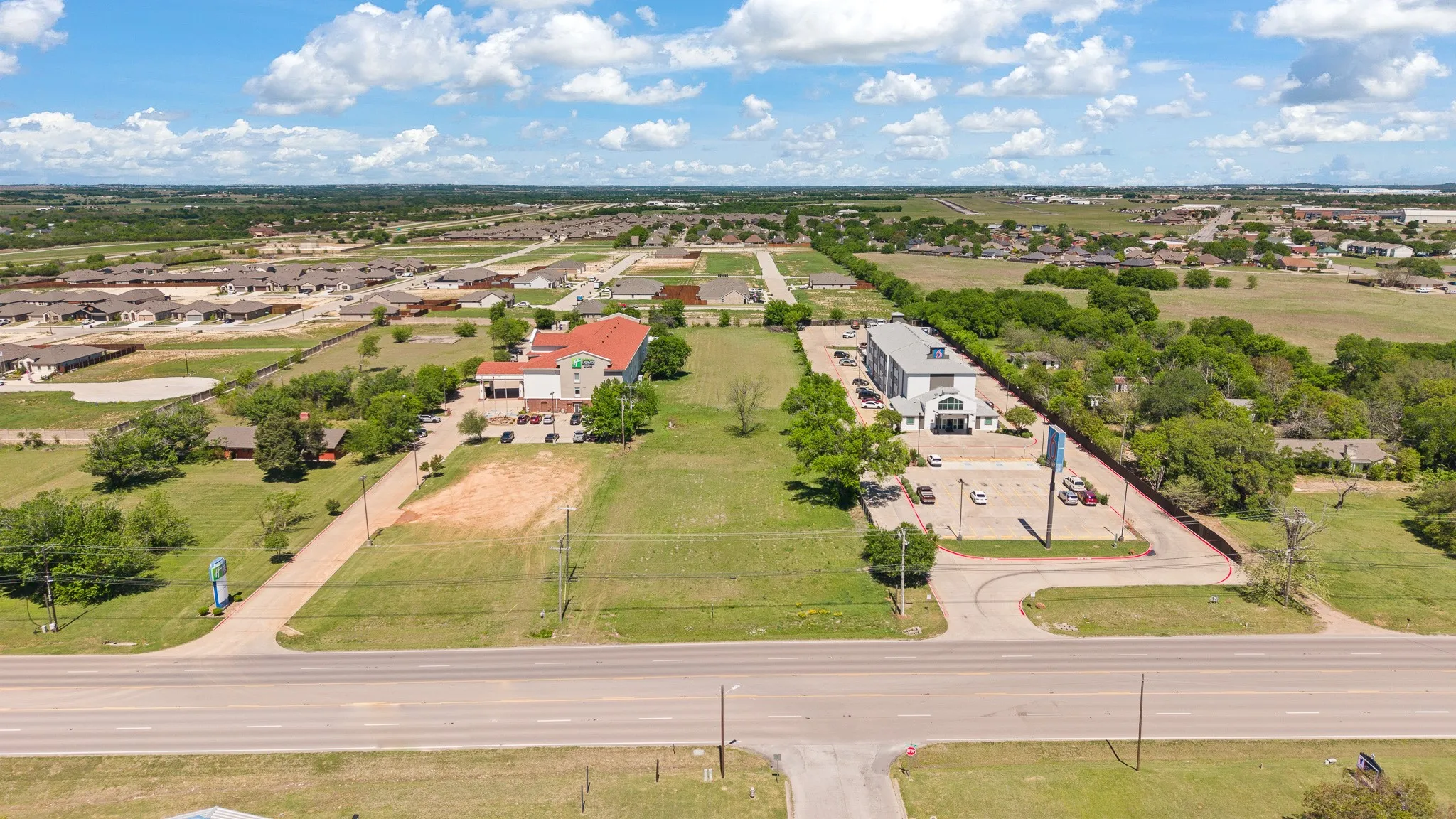 Unimproved Land For Sale in Johnson County , 1724 W Henderson Street, Cleburne, Texas 76033, 0, 0, Garage spaces, 0 Sqft, built in 0, mls#21231519, Real Estate Agent in Cleburne, Homes For Sale in Johnson county, Homes For Sale in Cleburne, Realtor in Cleburne Texas, Real Estate Brokerage Independent Realty Texas, Luminita Cordes Realtor
