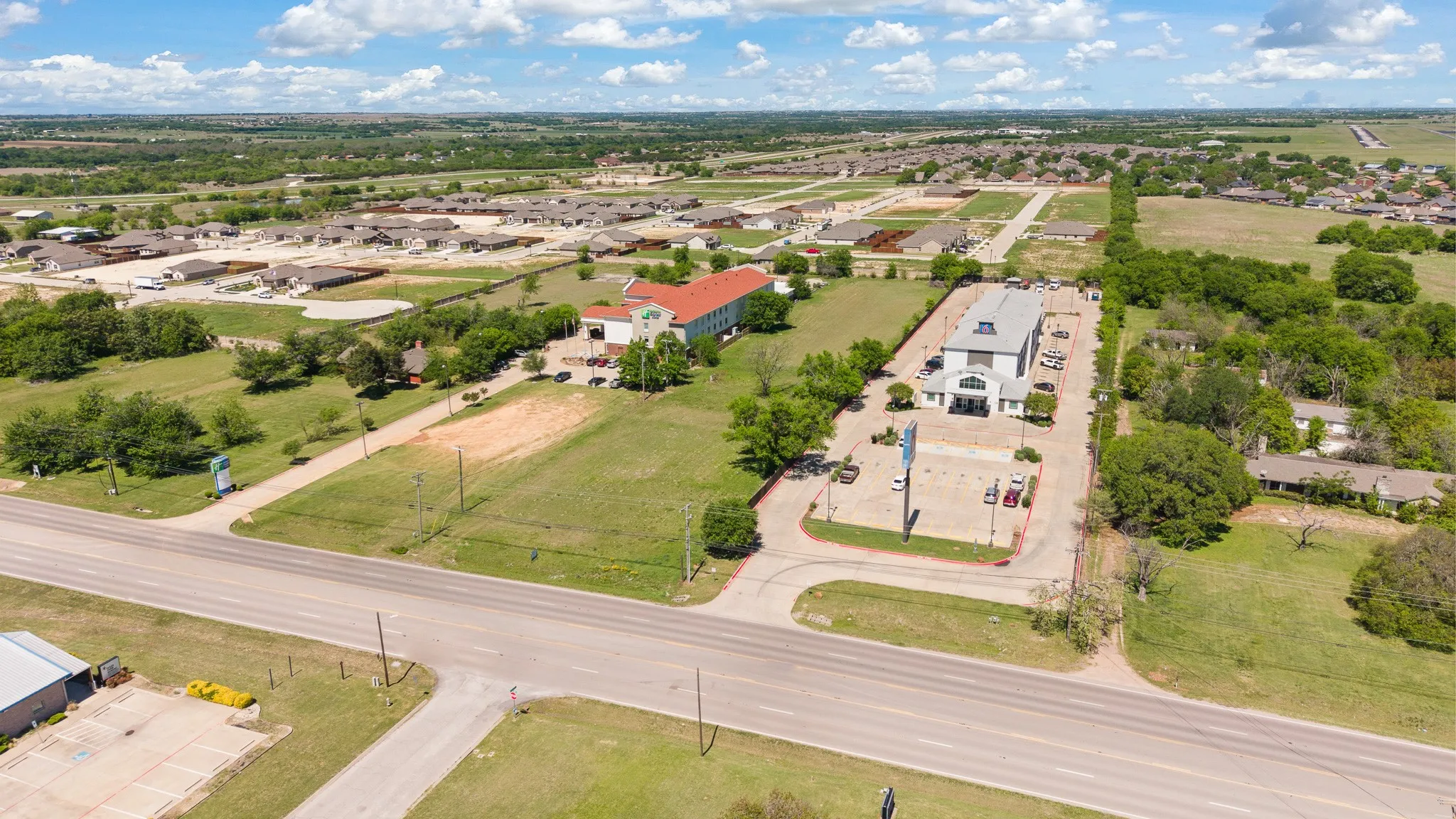 Unimproved Land For Sale in Johnson County , 1724 W Henderson Street, Cleburne, Texas 76033, 0, 0, Garage spaces, 0 Sqft, built in 0, mls#21231519, Real Estate Agent in Cleburne, Homes For Sale in Johnson county, Homes For Sale in Cleburne, Realtor in Cleburne Texas, Real Estate Brokerage Independent Realty Texas, Luminita Cordes Realtor