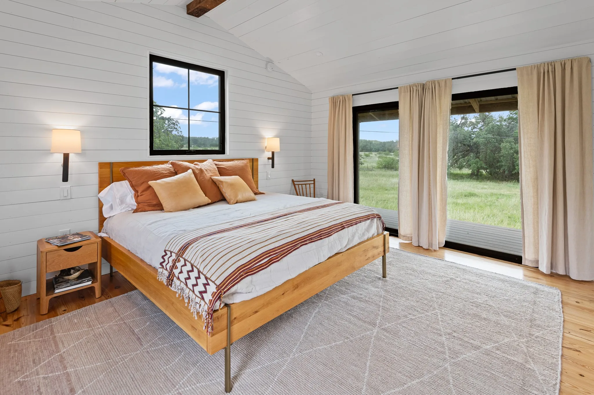 Single Family Residence For Sale in Burnet County , 0 CR 409, Spicewood, Texas 78669, 3 Bedrooms, 3 Bathrooms, Garage spaces, 2,182 Sqft, built in 1986, Price $10,500,000, mls#21231520, Real Estate Agent in Spicewood, Homes For Sale in Burnet county, Homes For Sale in Spicewood, Realtor in Spicewood Texas, Real Estate Brokerage Independent Realty Texas, Luminita Cordes Realtor
