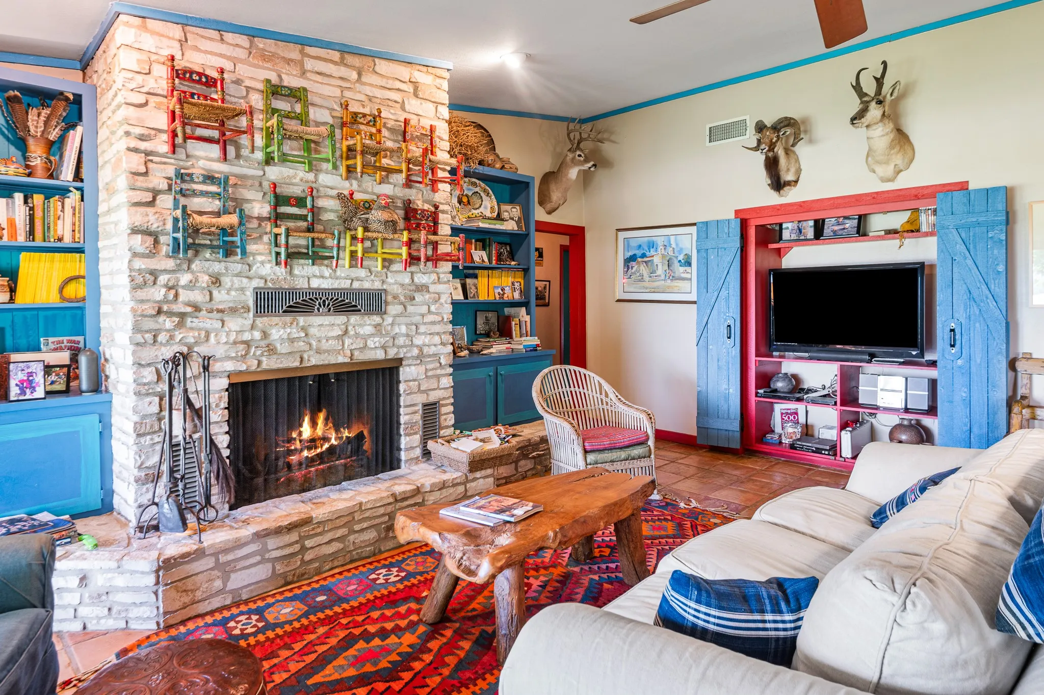 Single Family Residence For Sale in Burnet County , 0 CR 409, Spicewood, Texas 78669, 3 Bedrooms, 3 Bathrooms, Garage spaces, 2,182 Sqft, built in 1986, Price $10,500,000, mls#21231520, Real Estate Agent in Spicewood, Homes For Sale in Burnet county, Homes For Sale in Spicewood, Realtor in Spicewood Texas, Real Estate Brokerage Independent Realty Texas, Luminita Cordes Realtor