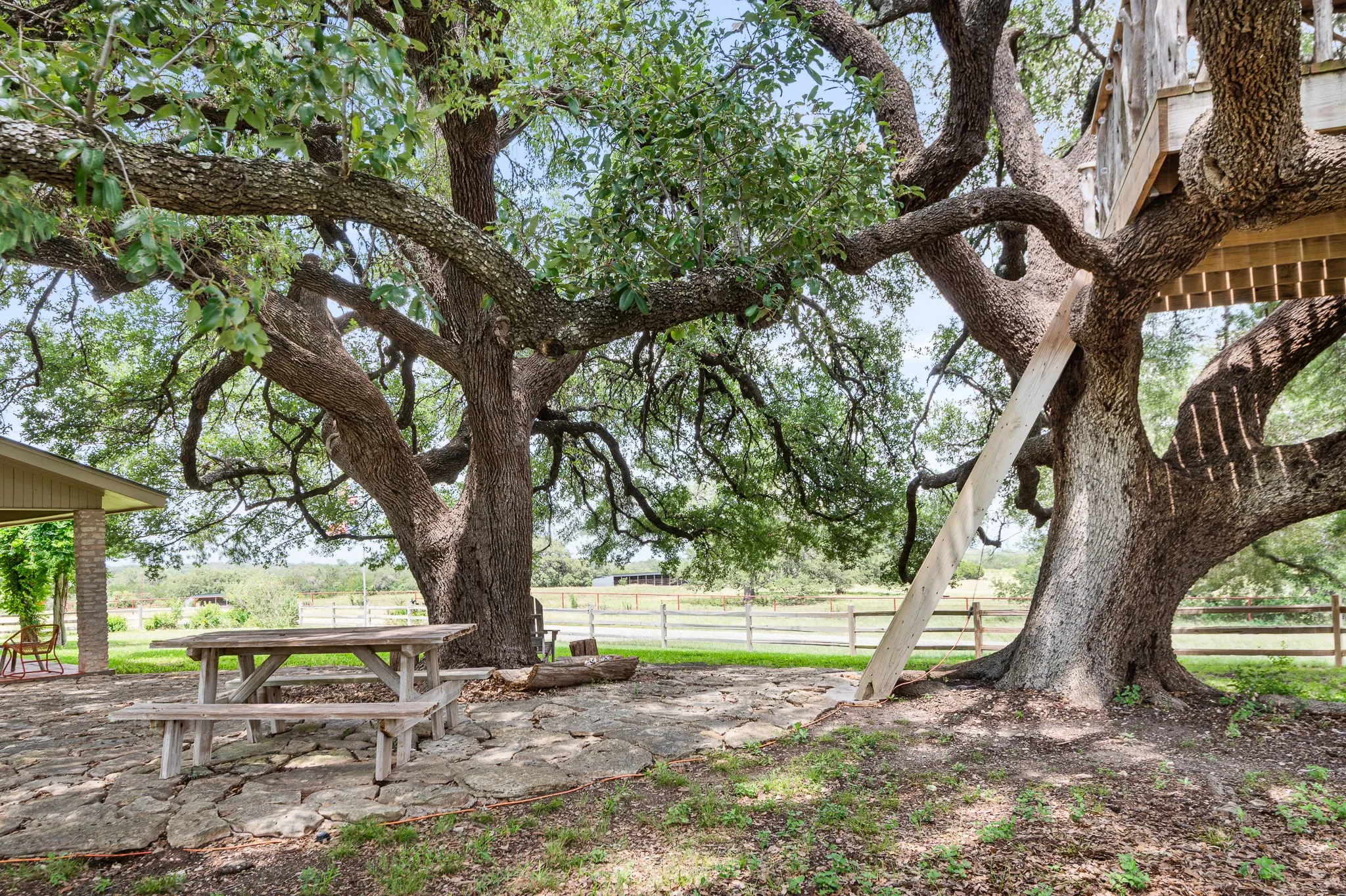 Single Family Residence For Sale in Burnet County , 0 CR 409, Spicewood, Texas 78669, 3 Bedrooms, 3 Bathrooms, Garage spaces, 2,182 Sqft, built in 1986, Price $10,500,000, mls#21231520, Real Estate Agent in Spicewood, Homes For Sale in Burnet county, Homes For Sale in Spicewood, Realtor in Spicewood Texas, Real Estate Brokerage Independent Realty Texas, Luminita Cordes Realtor