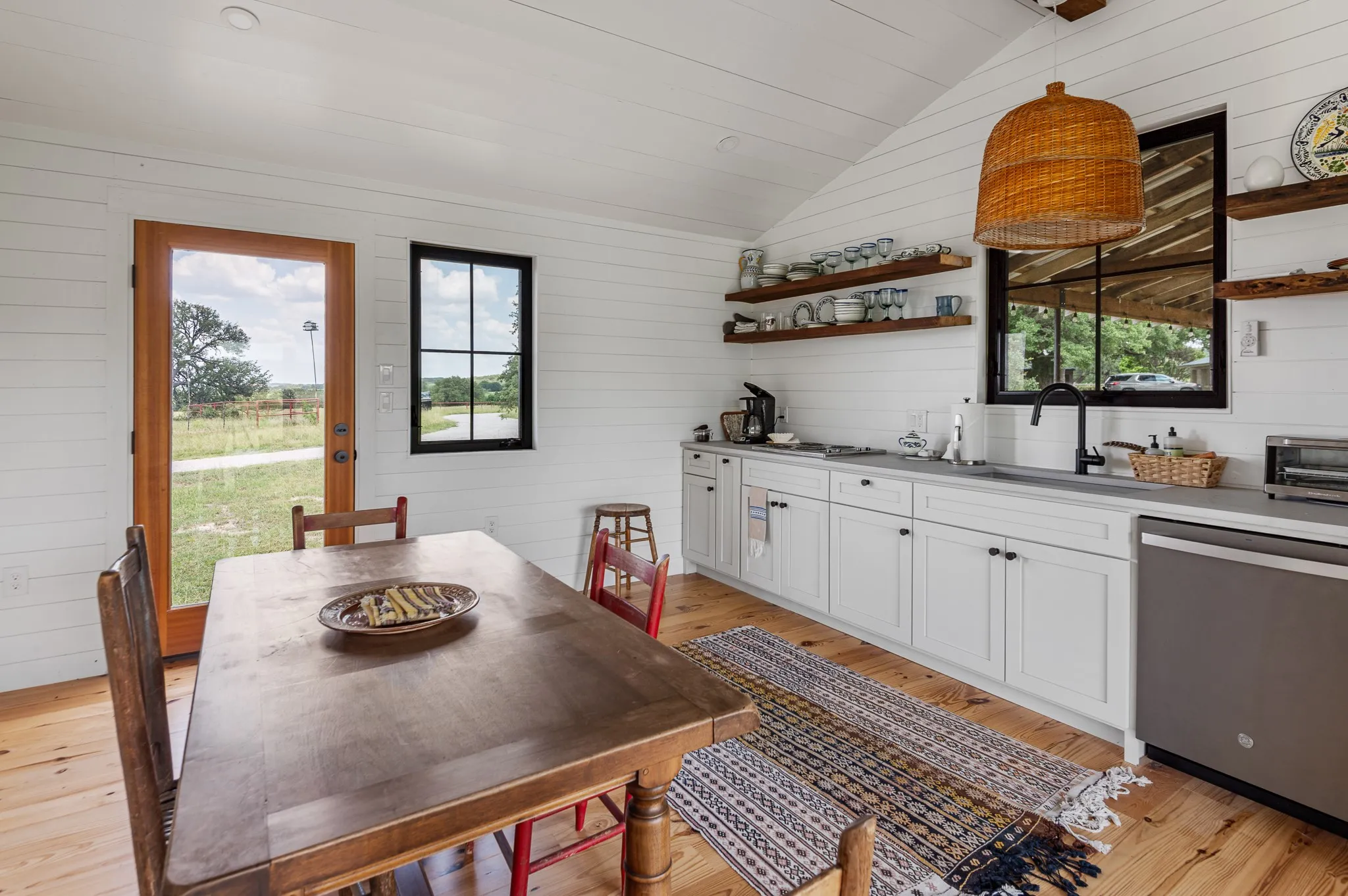 Single Family Residence For Sale in Burnet County , 0 CR 409, Spicewood, Texas 78669, 3 Bedrooms, 3 Bathrooms, Garage spaces, 2,182 Sqft, built in 1986, Price $10,500,000, mls#21231520, Real Estate Agent in Spicewood, Homes For Sale in Burnet county, Homes For Sale in Spicewood, Realtor in Spicewood Texas, Real Estate Brokerage Independent Realty Texas, Luminita Cordes Realtor
