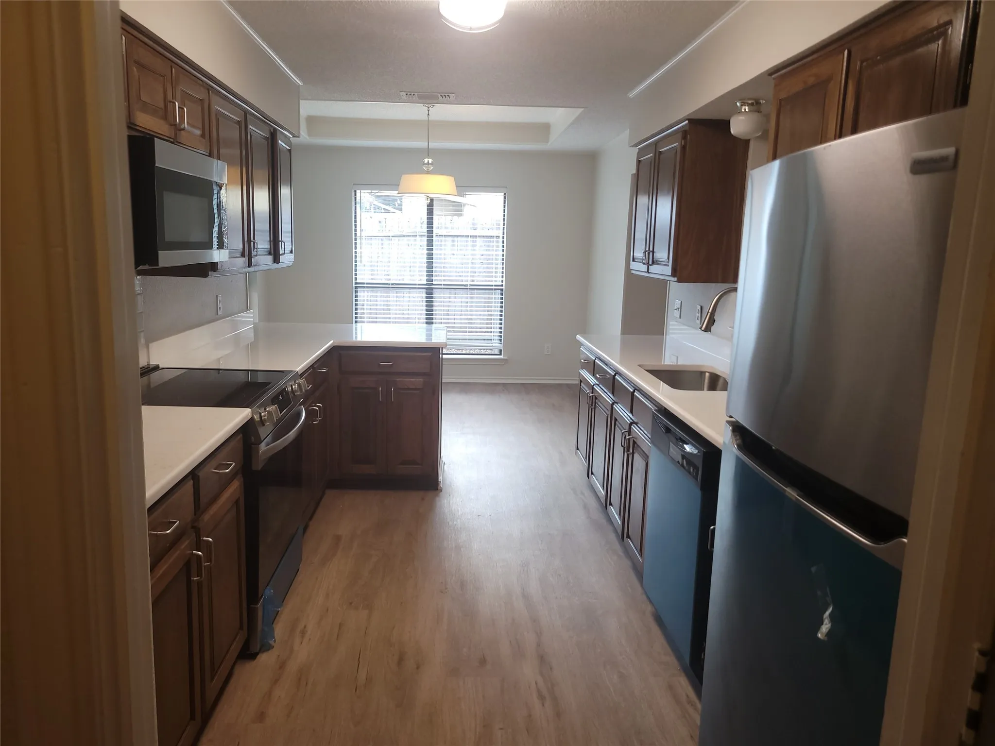 Duplex For Rent in Tarrant County , 331 DOGWOOD, Grapevine, Texas 76051, 2 Bedroom, 2 Bathroom, 2 Garage spaces, 1,350 Sqft, built in 1984, Preowned, mls#21231553, Real Estate Agent in Grapevine, Homes For Rent in Tarrant county, Homes For Rent in Grapevine, Realtor in Grapevine Texas, Real Estate Brokerage Independent Realty Texas, Luminita Cordes Realtor