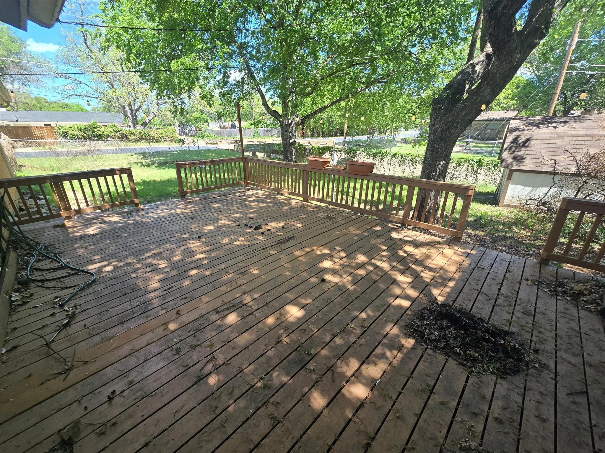 Single Family Residence For Sale in Tarrant County , 1144 Norwood Drive, Hurst, Texas 76053, 3 Bedroom, 2 Bathroom, 2 Garage spaces, 1,534 Sqft, built in 1958, Preowned, mls#21226558, Real Estate Agent in Hurst, Homes For Sale in Tarrant county, Homes For Sale in Hurst, Realtor in Hurst Texas, Real Estate Brokerage Independent Realty Texas, Luminita Cordes Realtor