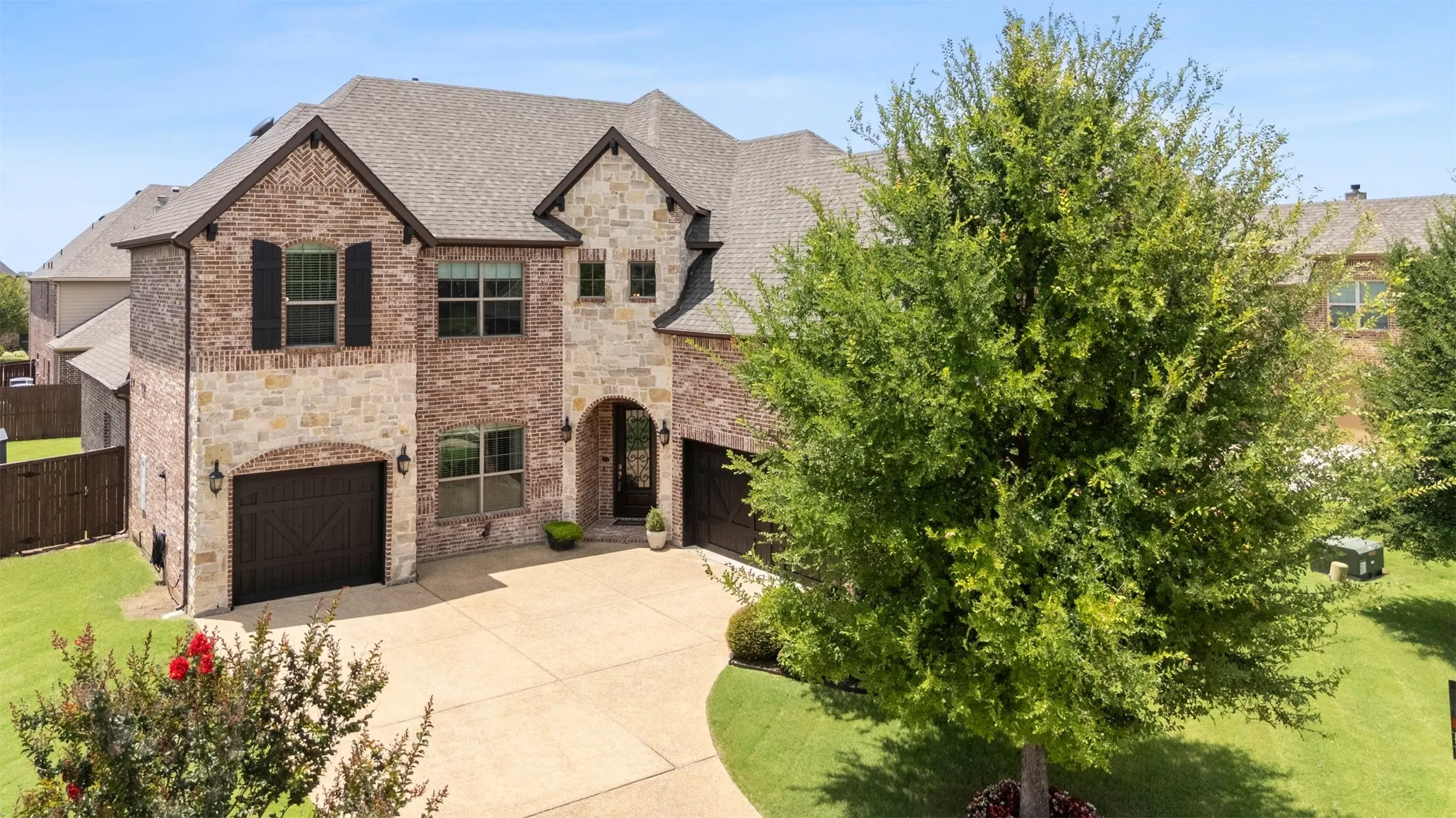 Single Family Residence For Sale in Collin County , 506 Sun Meadow Drive, Wylie, Texas 75098, 4 Bedroom, 4 Bathroom, 3 Garage spaces, 3,595 Sqft, built in 2016, Preowned, mls#21223459, Real Estate Agent in Wylie, Homes For Sale in Collin county, Homes For Sale in Wylie, Realtor in Wylie Texas, Real Estate Brokerage Independent Realty Texas, Luminita Cordes Realtor