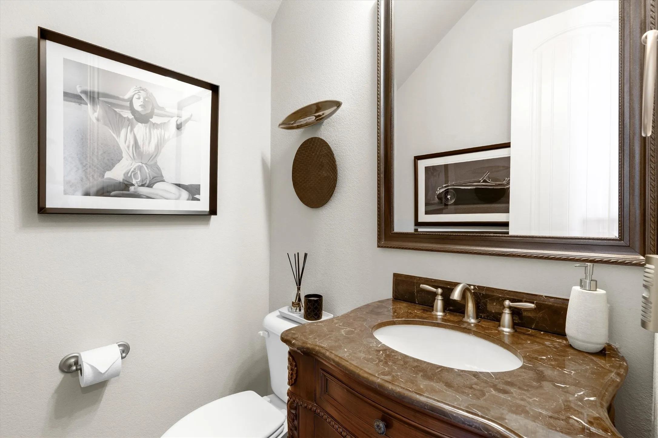 Powder bath