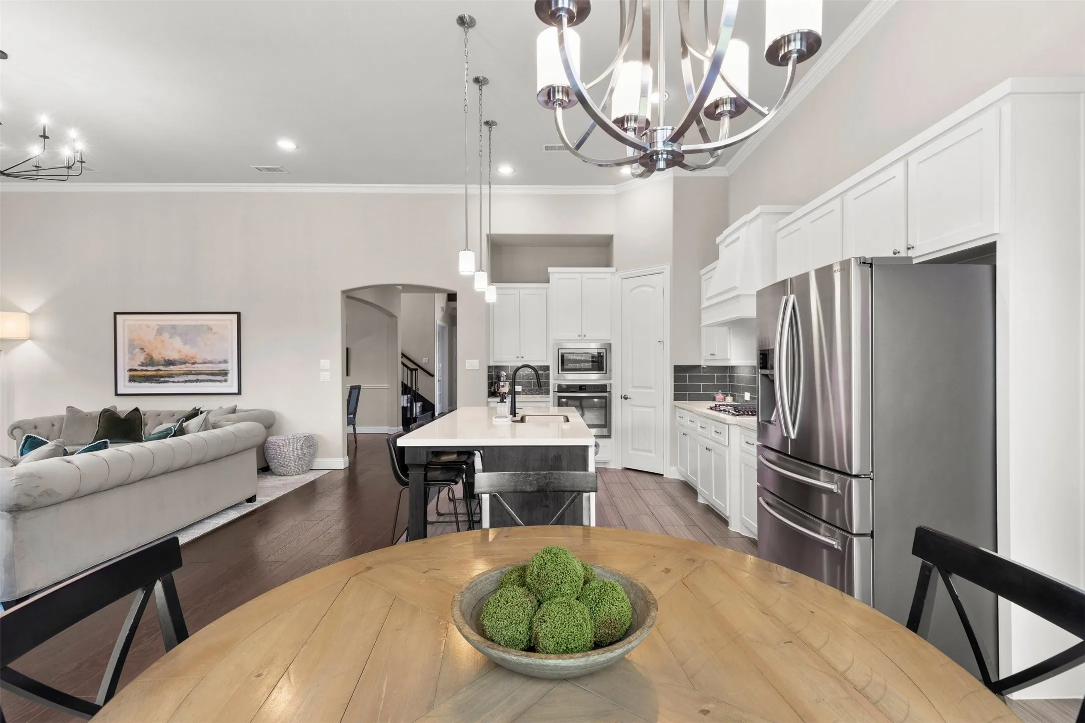 Single Family Residence For Sale in Collin County , 506 Sun Meadow Drive, Wylie, Texas 75098, 4 Bedroom, 4 Bathroom, 3 Garage spaces, 3,595 Sqft, built in 2016, Preowned, mls#21223459, Real Estate Agent in Wylie, Homes For Sale in Collin county, Homes For Sale in Wylie, Realtor in Wylie Texas, Real Estate Brokerage Independent Realty Texas, Luminita Cordes Realtor