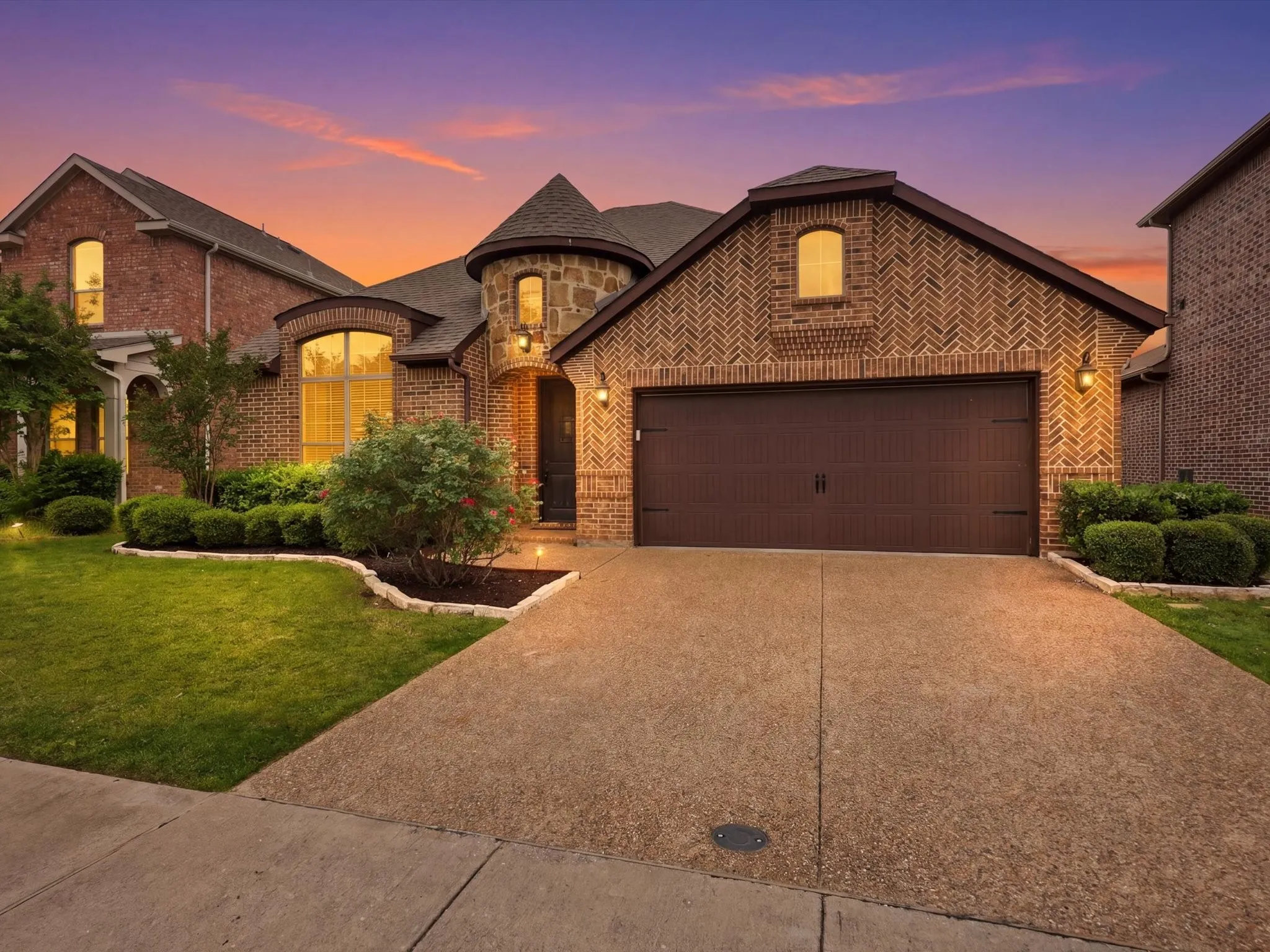 Single Family Residence For Sale in Denton County , 16304 Toledo Bend Court, Prosper, Texas 75078, 4 Bedroom, 2 Bathroom, 2 Garage spaces, 2,185 Sqft, built in 2012, Preowned, mls#21230956, Real Estate Agent in Prosper, Homes For Sale in Denton county, Homes For Sale in Prosper, Realtor in Prosper Texas, Real Estate Brokerage Independent Realty Texas, Luminita Cordes Realtor