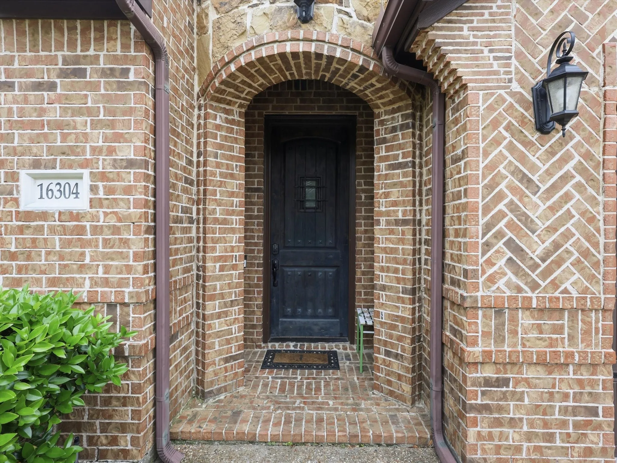 Single Family Residence For Sale in Denton County , 16304 Toledo Bend Court, Prosper, Texas 75078, 4 Bedroom, 2 Bathroom, 2 Garage spaces, 2,185 Sqft, built in 2012, Preowned, mls#21230956, Real Estate Agent in Prosper, Homes For Sale in Denton county, Homes For Sale in Prosper, Realtor in Prosper Texas, Real Estate Brokerage Independent Realty Texas, Luminita Cordes Realtor