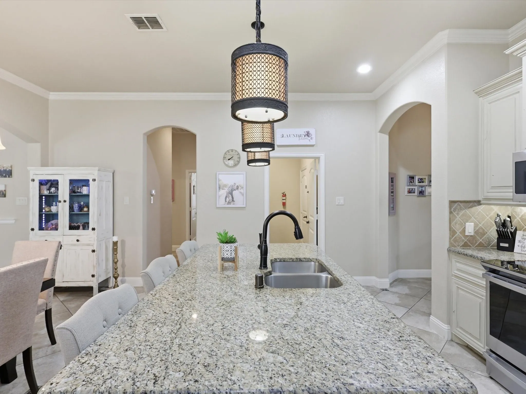 Single Family Residence For Sale in Denton County , 16304 Toledo Bend Court, Prosper, Texas 75078, 4 Bedroom, 2 Bathroom, 2 Garage spaces, 2,185 Sqft, built in 2012, Preowned, mls#21230956, Real Estate Agent in Prosper, Homes For Sale in Denton county, Homes For Sale in Prosper, Realtor in Prosper Texas, Real Estate Brokerage Independent Realty Texas, Luminita Cordes Realtor