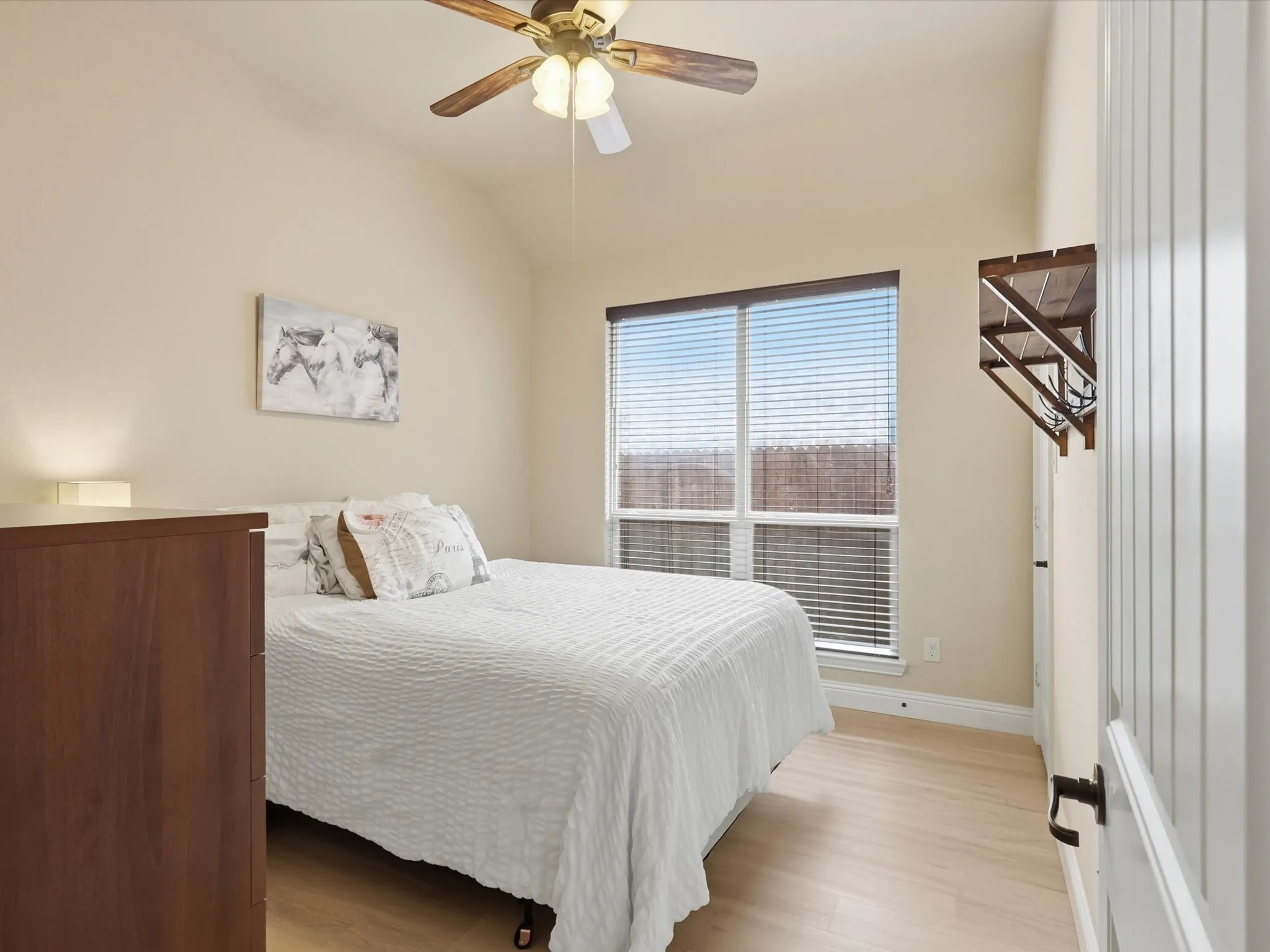 Single Family Residence For Sale in Denton County , 16304 Toledo Bend Court, Prosper, Texas 75078, 4 Bedroom, 2 Bathroom, 2 Garage spaces, 2,185 Sqft, built in 2012, Preowned, mls#21230956, Real Estate Agent in Prosper, Homes For Sale in Denton county, Homes For Sale in Prosper, Realtor in Prosper Texas, Real Estate Brokerage Independent Realty Texas, Luminita Cordes Realtor