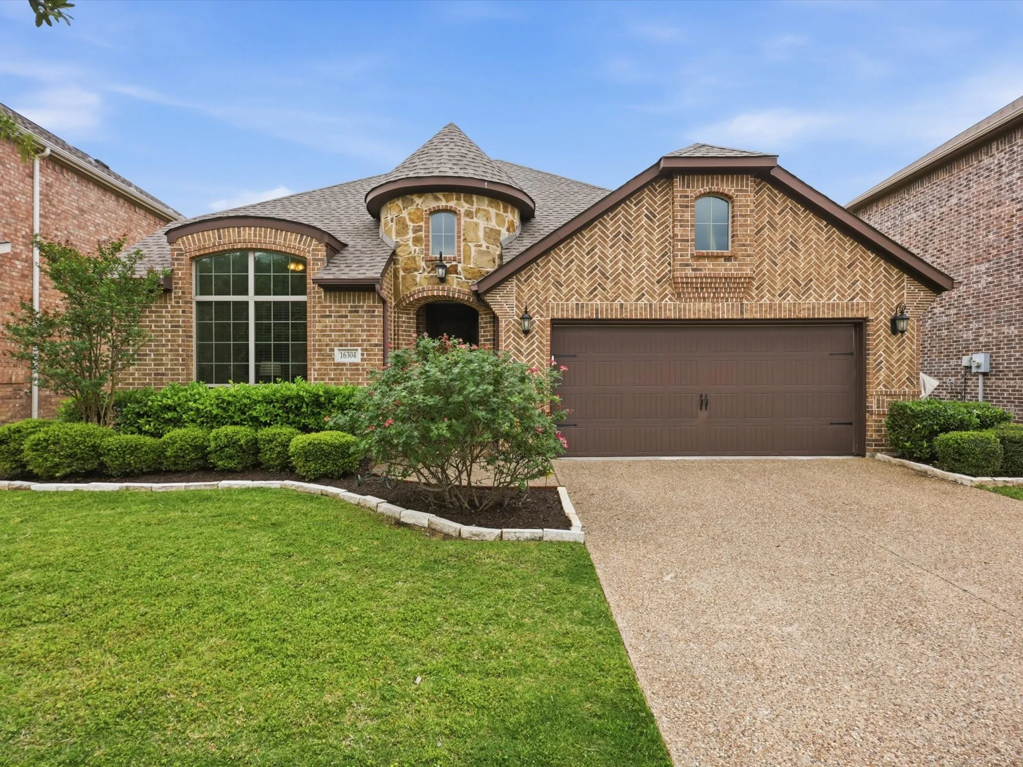Single Family Residence For Sale in Denton County , 16304 Toledo Bend Court, Prosper, Texas 75078, 4 Bedroom, 2 Bathroom, 2 Garage spaces, 2,185 Sqft, built in 2012, Preowned, mls#21230956, Real Estate Agent in Prosper, Homes For Sale in Denton county, Homes For Sale in Prosper, Realtor in Prosper Texas, Real Estate Brokerage Independent Realty Texas, Luminita Cordes Realtor