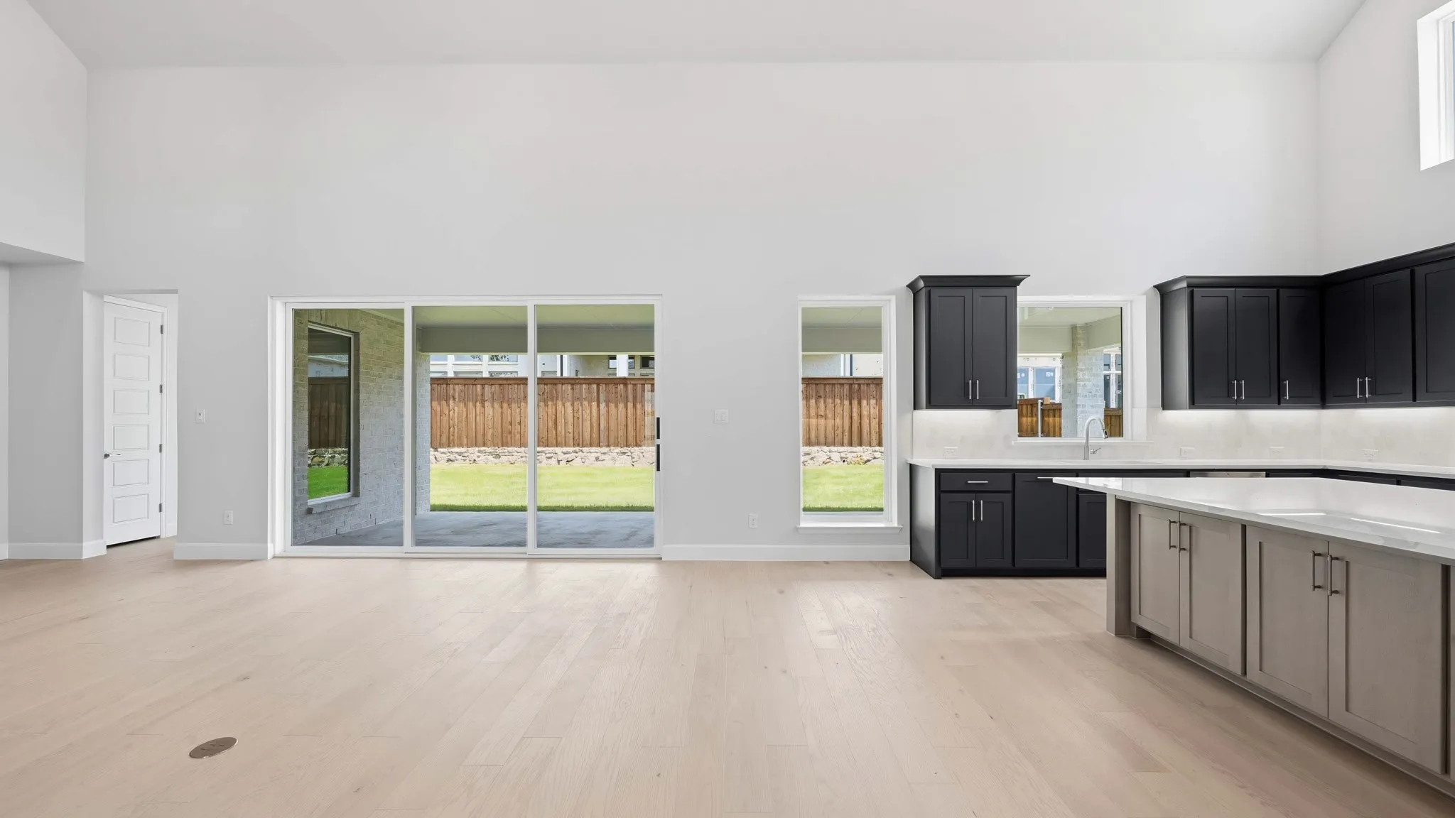 Single Family Residence For Sale in Rockwall County , 1112 Sunrise Vista, Rockwall, Texas 75087, 4 Bedroom, 5 Bathroom, 3 Garage spaces, 4,336 Sqft, built in 2026, New Construction - Incomplete, mls#21231698, Real Estate Agent in Rockwall, Homes For Sale in Rockwall county, Homes For Sale in Rockwall, Realtor in Rockwall Texas, Real Estate Brokerage Independent Realty Texas, Luminita Cordes Realtor