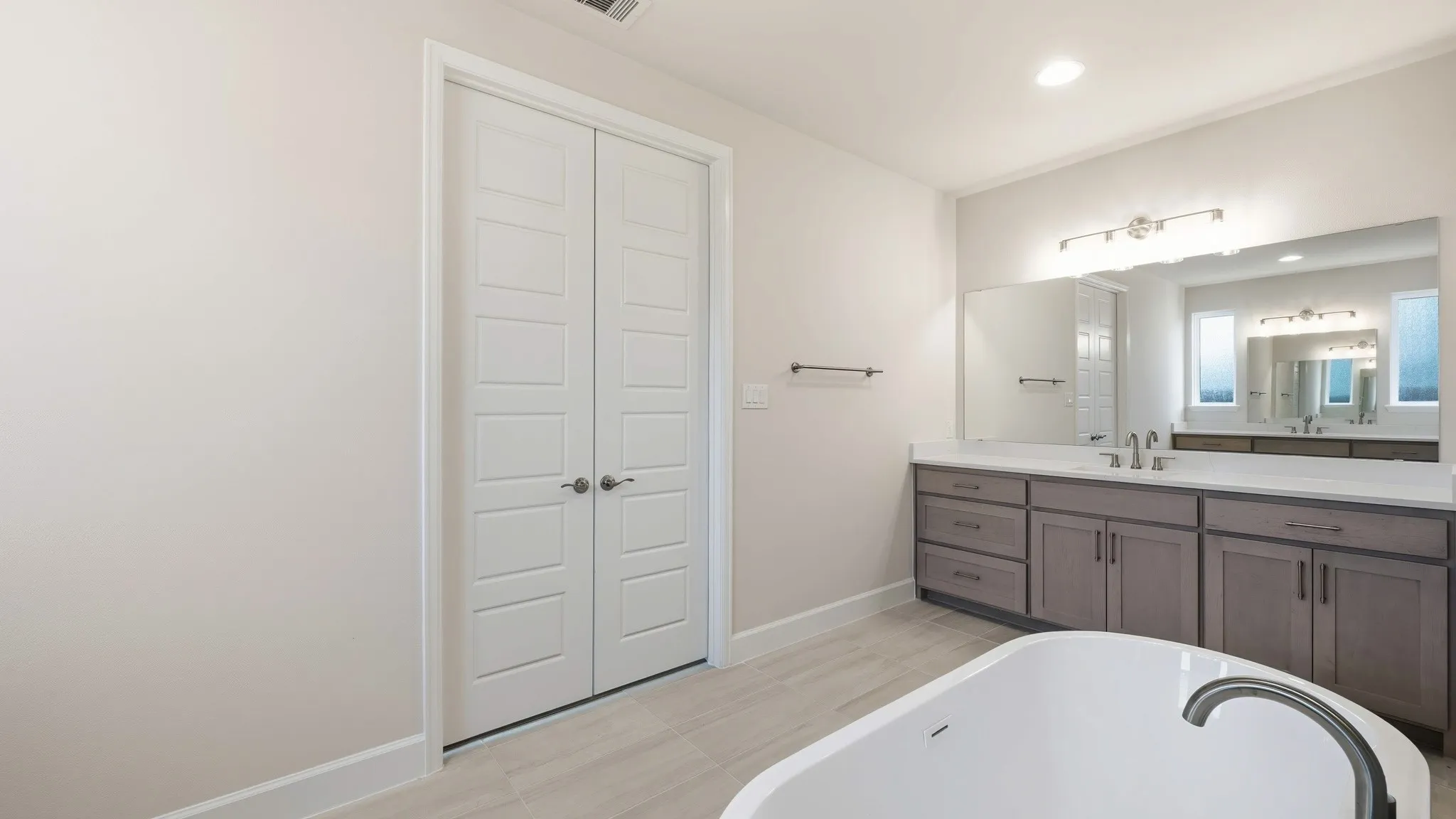 Single Family Residence For Sale in Rockwall County , 1112 Sunrise Vista, Rockwall, Texas 75087, 4 Bedroom, 5 Bathroom, 3 Garage spaces, 4,336 Sqft, built in 2026, New Construction - Incomplete, mls#21231698, Real Estate Agent in Rockwall, Homes For Sale in Rockwall county, Homes For Sale in Rockwall, Realtor in Rockwall Texas, Real Estate Brokerage Independent Realty Texas, Luminita Cordes Realtor