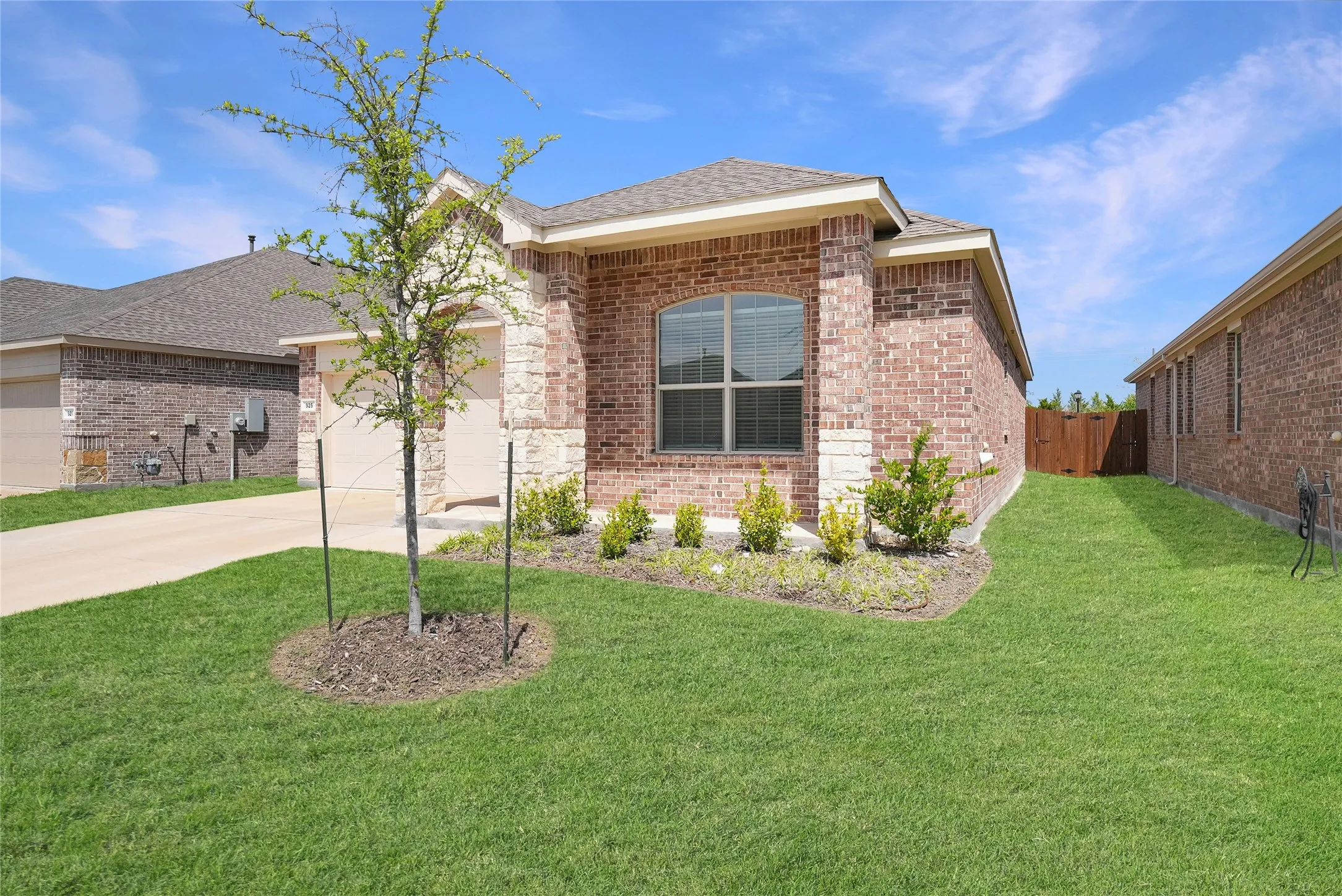 Single Family Residence For Sale in Rockwall County , 925 Garner Drive, Fate, Texas 75087, 3 Bedrooms, 2 Bathrooms, 2 Garage spaces, 1,630 Sqft, built in 2023, Preowned, Price $330,000, mls#21231178, Real Estate Agent in Fate, Homes For Sale in Rockwall county, Homes For Sale in Fate, Realtor in Fate Texas, Real Estate Brokerage Independent Realty Texas, Luminita Cordes Realtor