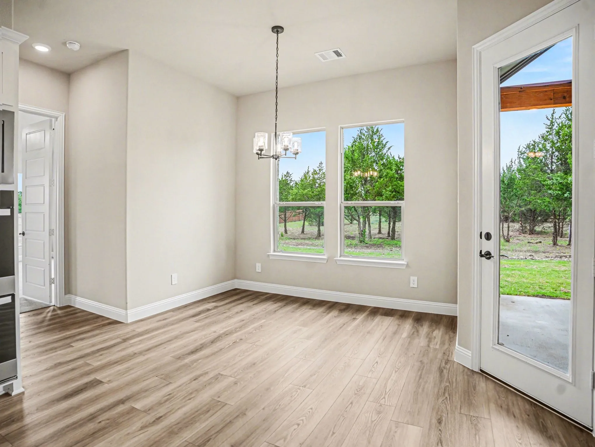 Single Family Residence For Sale in Ellis County , 6830 Southrock Drive, Midlothian, Texas 76065, 4 Bedroom, 3 Bathroom, 3 Garage spaces, 2,785 Sqft, built in 2026, New Construction - Complete, mls#21231766, Real Estate Agent in Midlothian, Homes For Sale in Ellis county, Homes For Sale in Midlothian, Realtor in Midlothian Texas, Real Estate Brokerage Independent Realty Texas, Luminita Cordes Realtor