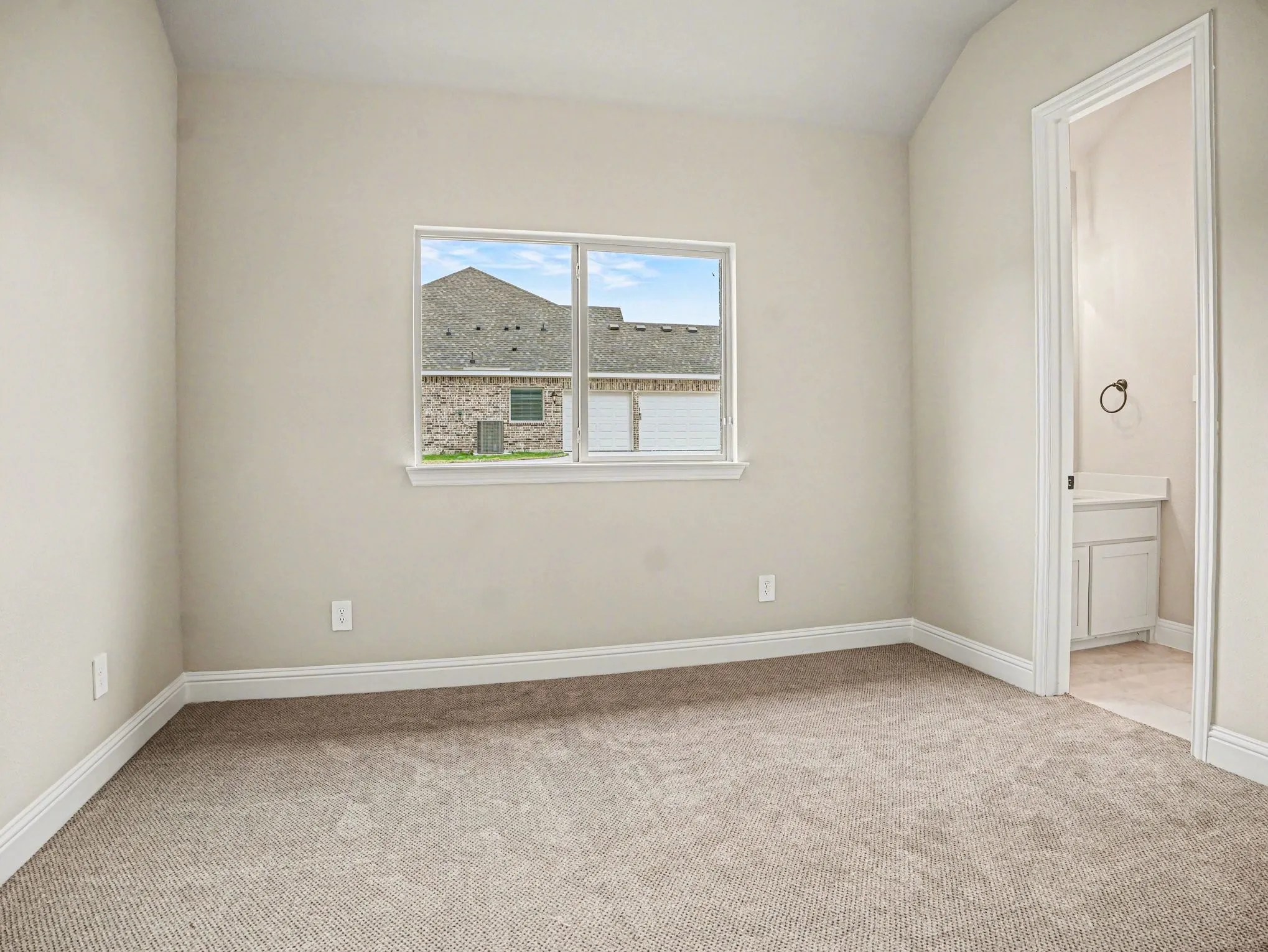 Single Family Residence For Sale in Ellis County , 6830 Southrock Drive, Midlothian, Texas 76065, 4 Bedroom, 3 Bathroom, 3 Garage spaces, 2,785 Sqft, built in 2026, New Construction - Complete, mls#21231766, Real Estate Agent in Midlothian, Homes For Sale in Ellis county, Homes For Sale in Midlothian, Realtor in Midlothian Texas, Real Estate Brokerage Independent Realty Texas, Luminita Cordes Realtor