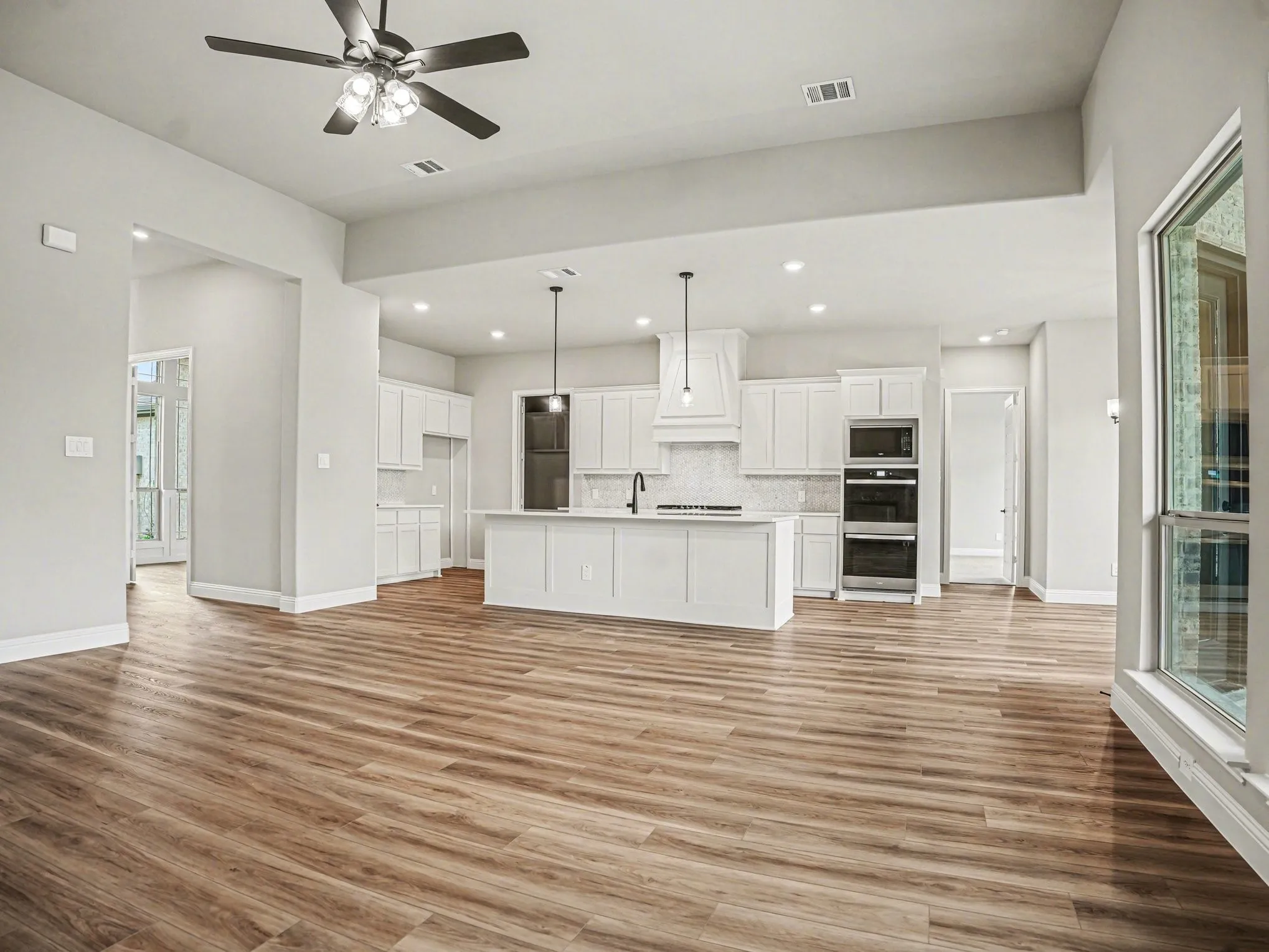 Single Family Residence For Sale in Ellis County , 6830 Southrock Drive, Midlothian, Texas 76065, 4 Bedroom, 3 Bathroom, 3 Garage spaces, 2,785 Sqft, built in 2026, New Construction - Complete, mls#21231766, Real Estate Agent in Midlothian, Homes For Sale in Ellis county, Homes For Sale in Midlothian, Realtor in Midlothian Texas, Real Estate Brokerage Independent Realty Texas, Luminita Cordes Realtor
