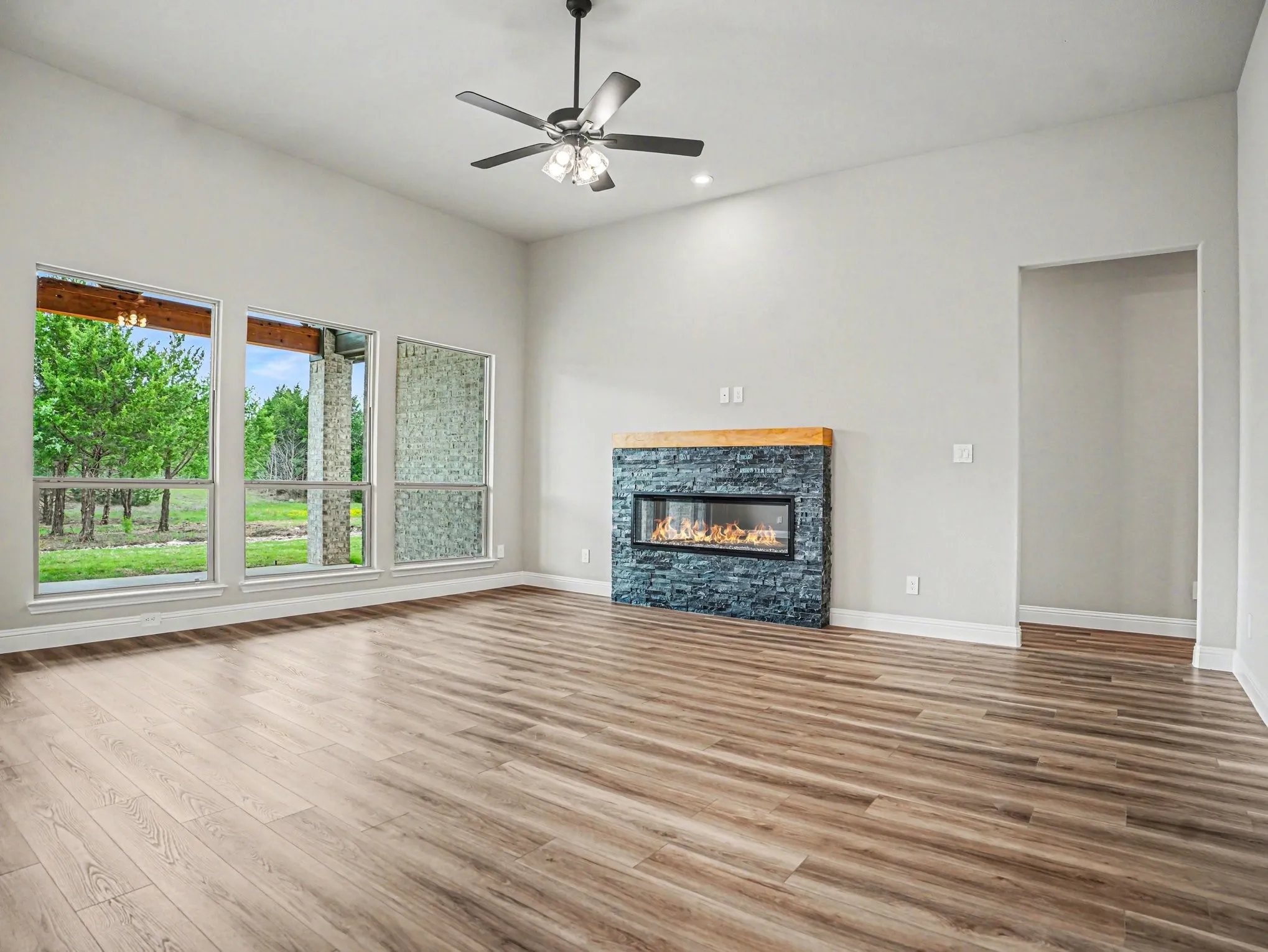 Single Family Residence For Sale in Ellis County , 6830 Southrock Drive, Midlothian, Texas 76065, 4 Bedroom, 3 Bathroom, 3 Garage spaces, 2,785 Sqft, built in 2026, New Construction - Complete, mls#21231766, Real Estate Agent in Midlothian, Homes For Sale in Ellis county, Homes For Sale in Midlothian, Realtor in Midlothian Texas, Real Estate Brokerage Independent Realty Texas, Luminita Cordes Realtor