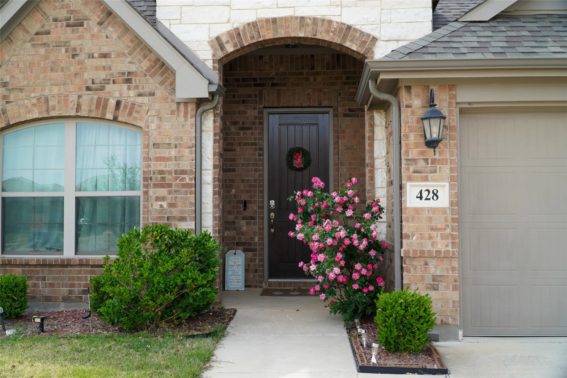 Single Family Residence For Sale in Johnson County , 428 Molly Lane, Keene, Texas 76059, 4 Bedroom, 3 Bathroom, 2 Garage spaces, 2,546 Sqft, built in 2022, mls#21231812, Real Estate Agent in Keene, Homes For Sale in Johnson county, Homes For Sale in Keene, Realtor in Keene Texas, Real Estate Brokerage Independent Realty Texas, Luminita Cordes Realtor