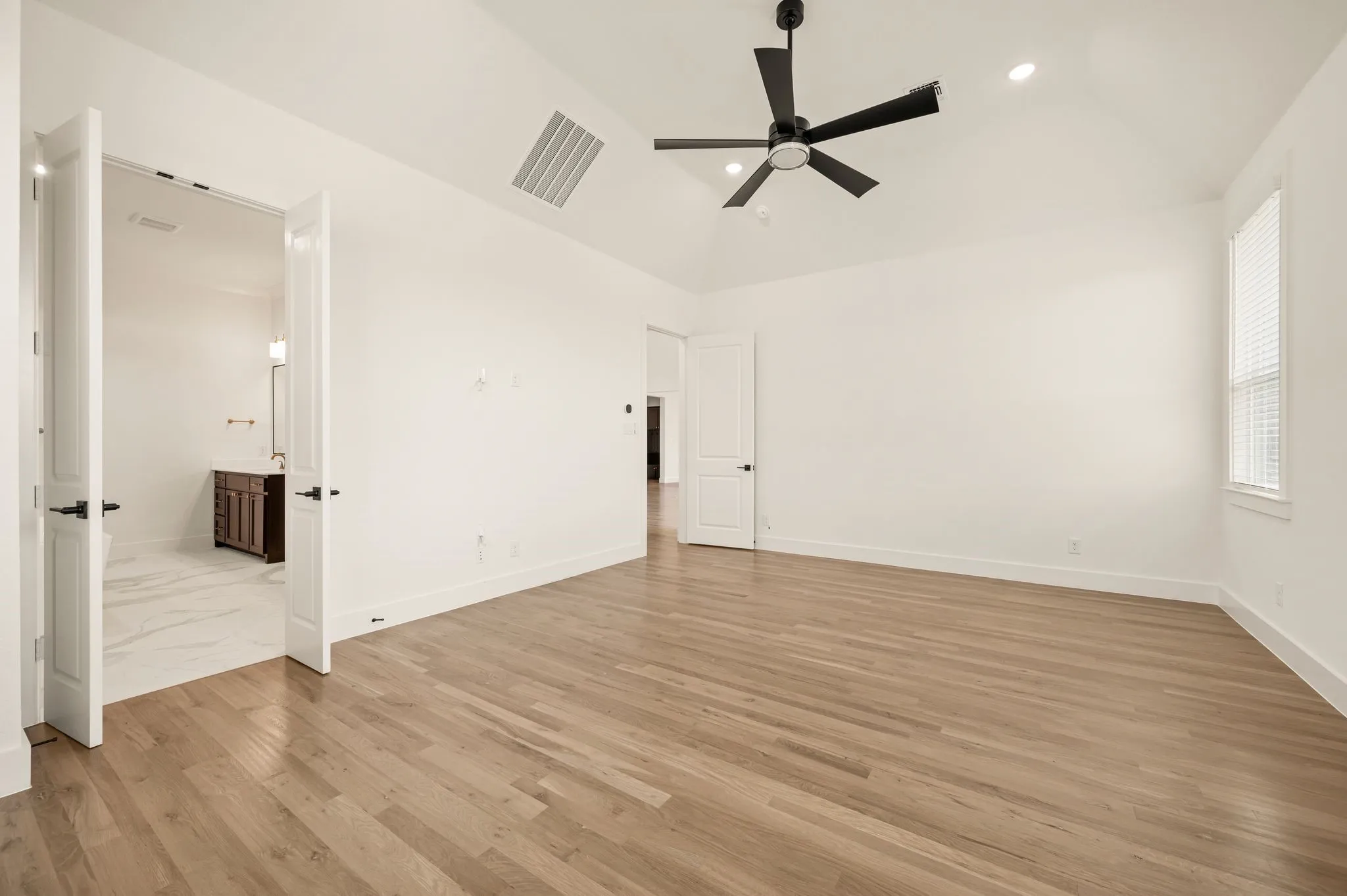 Single Family Residence For Sale in Tarrant County , 309 Wimberley Drive, Haslet, Texas 76052, 4 Bedrooms, 4 Bathrooms, 3 Garage spaces, 3,727 Sqft, built in 2026, New Construction - Complete, Price $985,000, mls#21231888, Real Estate Agent in Haslet, Homes For Sale in Tarrant county, Homes For Sale in Haslet, Realtor in Haslet Texas, Real Estate Brokerage Independent Realty Texas, Luminita Cordes Realtor