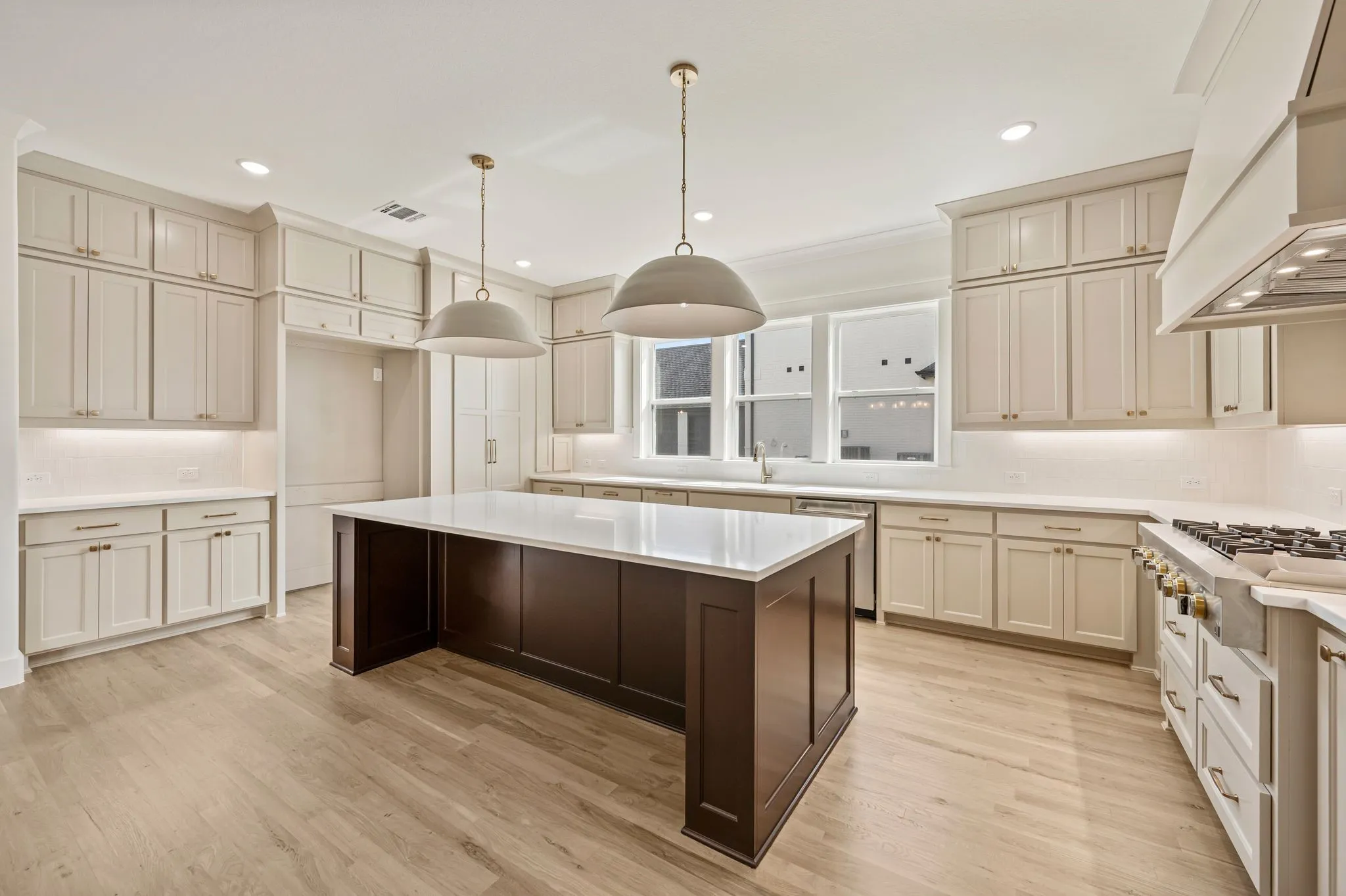 Single Family Residence For Sale in Tarrant County , 309 Wimberley Drive, Haslet, Texas 76052, 4 Bedrooms, 4 Bathrooms, 3 Garage spaces, 3,727 Sqft, built in 2026, New Construction - Complete, Price $985,000, mls#21231888, Real Estate Agent in Haslet, Homes For Sale in Tarrant county, Homes For Sale in Haslet, Realtor in Haslet Texas, Real Estate Brokerage Independent Realty Texas, Luminita Cordes Realtor