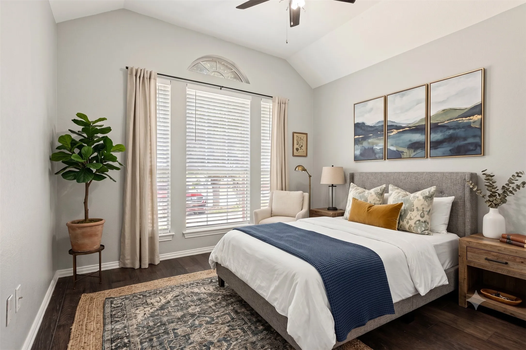 Guest Room - Virtually Staged