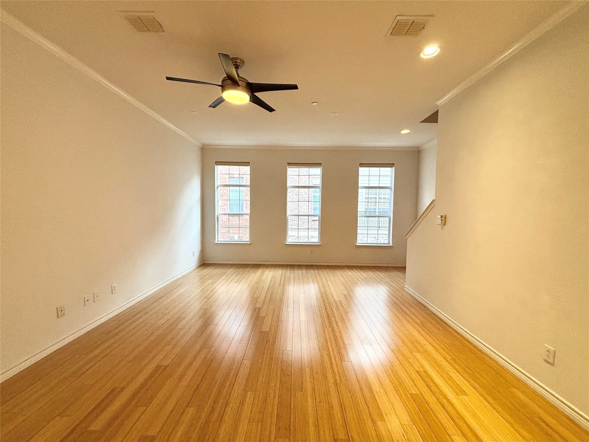 Townhouse For Sale in Dallas County , 15727 Seabolt Place, Addison, Texas 75001, 2 Bedroom, 3 Bathroom, 2 Garage spaces, 1,931 Sqft, built in 2005, Price $430,000, mls#21231929, Real Estate Agent in Addison, Homes For Sale in Dallas county, Homes For Sale in Addison, Realtor in Addison Texas, Real Estate Brokerage Independent Realty Texas, Luminita Cordes Realtor