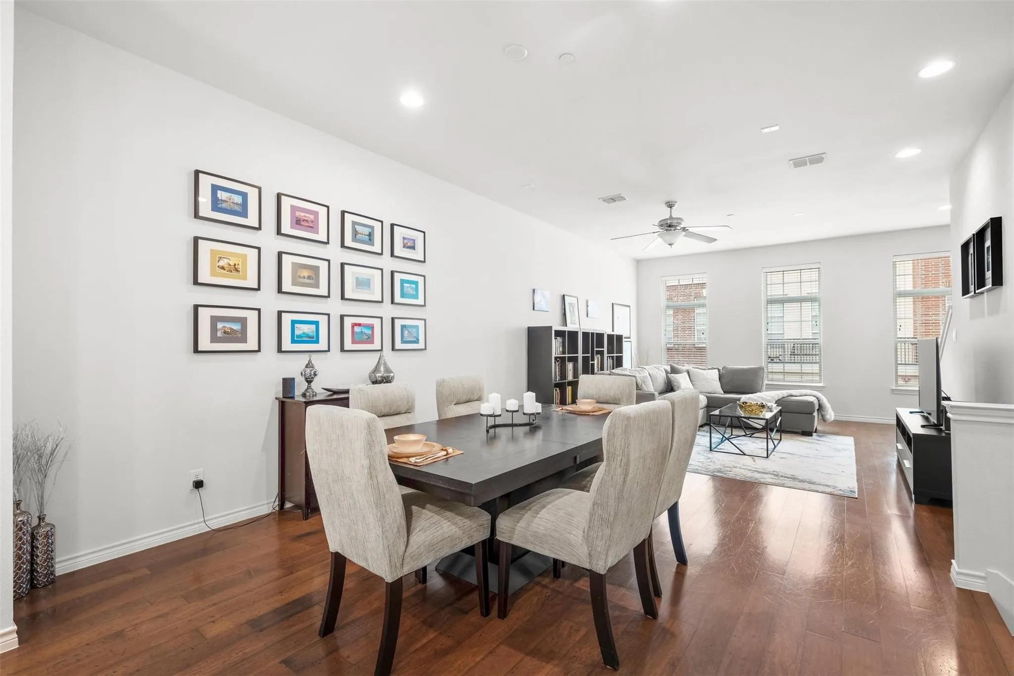 Townhouse For Sale in Dallas County , 15727 Seabolt Place, Addison, Texas 75001, 2 Bedroom, 3 Bathroom, 2 Garage spaces, 1,931 Sqft, built in 2005, Price $430,000, mls#21231929, Real Estate Agent in Addison, Homes For Sale in Dallas county, Homes For Sale in Addison, Realtor in Addison Texas, Real Estate Brokerage Independent Realty Texas, Luminita Cordes Realtor
