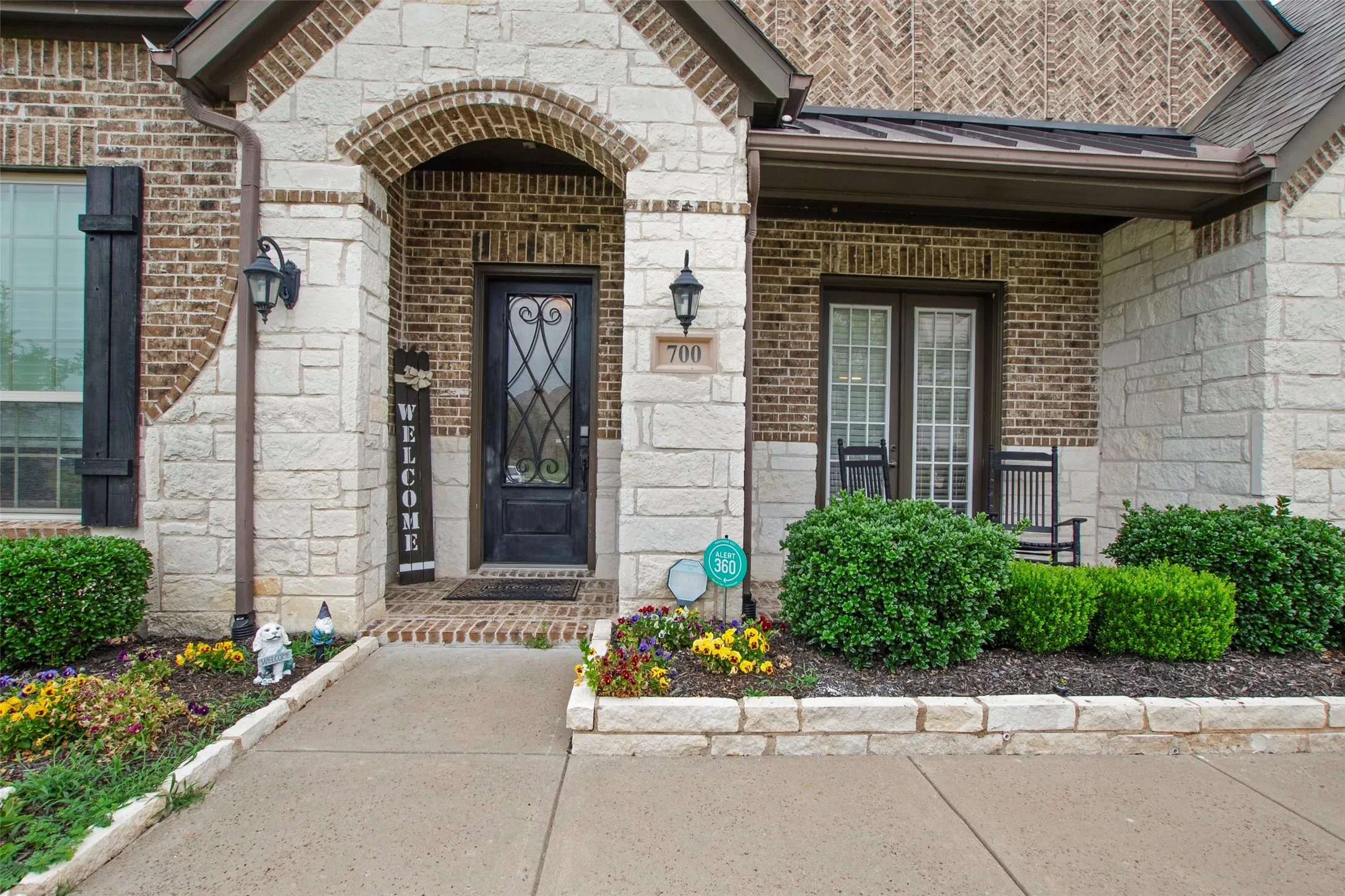 Single Family Residence For Sale in Rockwall County , 700 Britton Place, Heath, Texas 75032, 4 Bedroom, 4 Bathroom, 3 Garage spaces, 3,458 Sqft, built in 2016, mls#21230593, Real Estate Agent in Heath, Homes For Sale in Rockwall county, Homes For Sale in Heath, Realtor in Heath Texas, Real Estate Brokerage Independent Realty Texas, Luminita Cordes Realtor