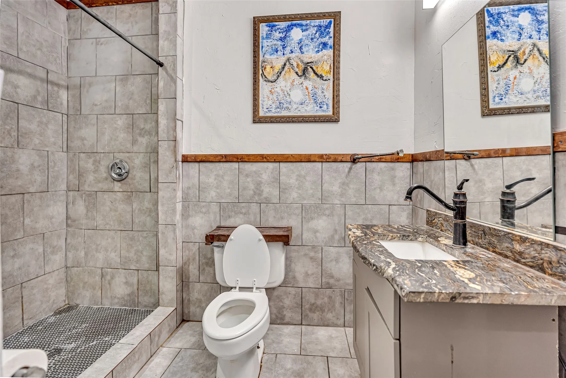 Single Family Residence For Sale in Tarrant County , 2218 Lincoln Avenue, Fort Worth, Texas 76164, 3 Bedroom, 2 Bathroom, Garage spaces, 1,064 Sqft, built in 1930, Price $208,000, mls#21232073, Real Estate Agent in Fort Worth, Homes For Sale in Tarrant county, Homes For Sale in Fort Worth, Realtor in Fort Worth Texas, Real Estate Brokerage Independent Realty Texas, Luminita Cordes Realtor