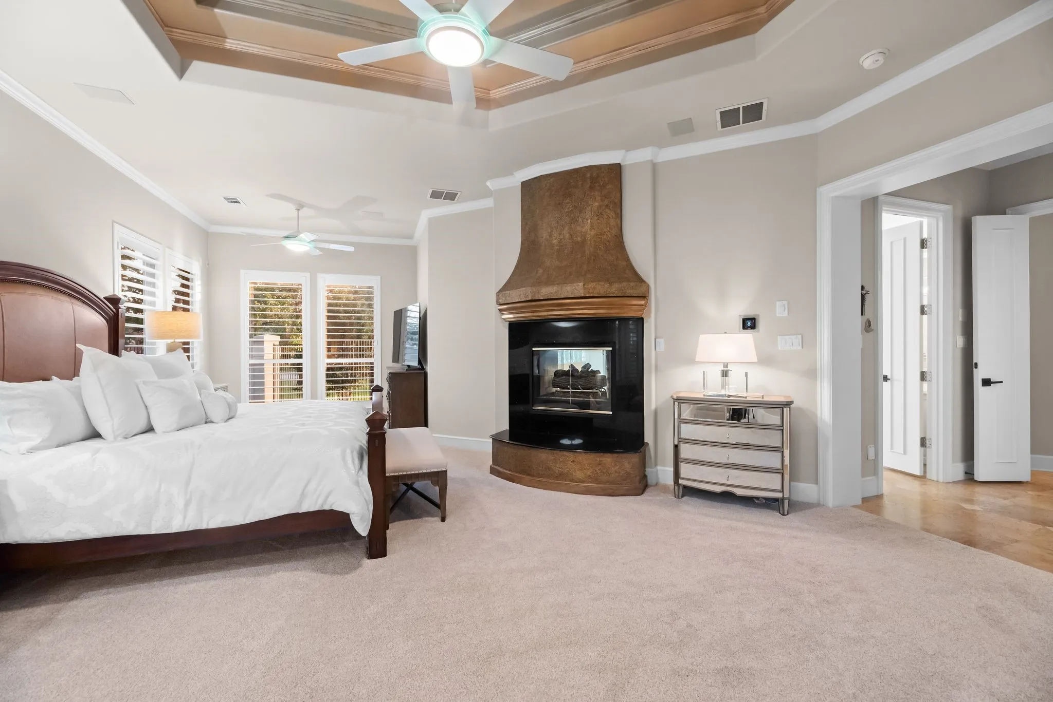 Single Family Residence For Sale in Denton County , 5100 Lighthouse Drive, Flower Mound, Texas 75022, 4 Bedroom, 5 Bathroom, 5 Garage spaces, 6,320 Sqft, built in 1996, Preowned, mls#21227704, Real Estate Agent in Flower Mound, Homes For Sale in Denton county, Homes For Sale in Flower Mound, Realtor in Flower Mound Texas, Real Estate Brokerage Independent Realty Texas, Luminita Cordes Realtor