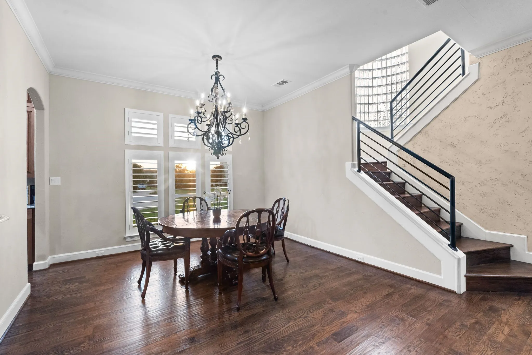 Single Family Residence For Sale in Denton County , 5100 Lighthouse Drive, Flower Mound, Texas 75022, 4 Bedroom, 5 Bathroom, 5 Garage spaces, 6,320 Sqft, built in 1996, Preowned, mls#21227704, Real Estate Agent in Flower Mound, Homes For Sale in Denton county, Homes For Sale in Flower Mound, Realtor in Flower Mound Texas, Real Estate Brokerage Independent Realty Texas, Luminita Cordes Realtor