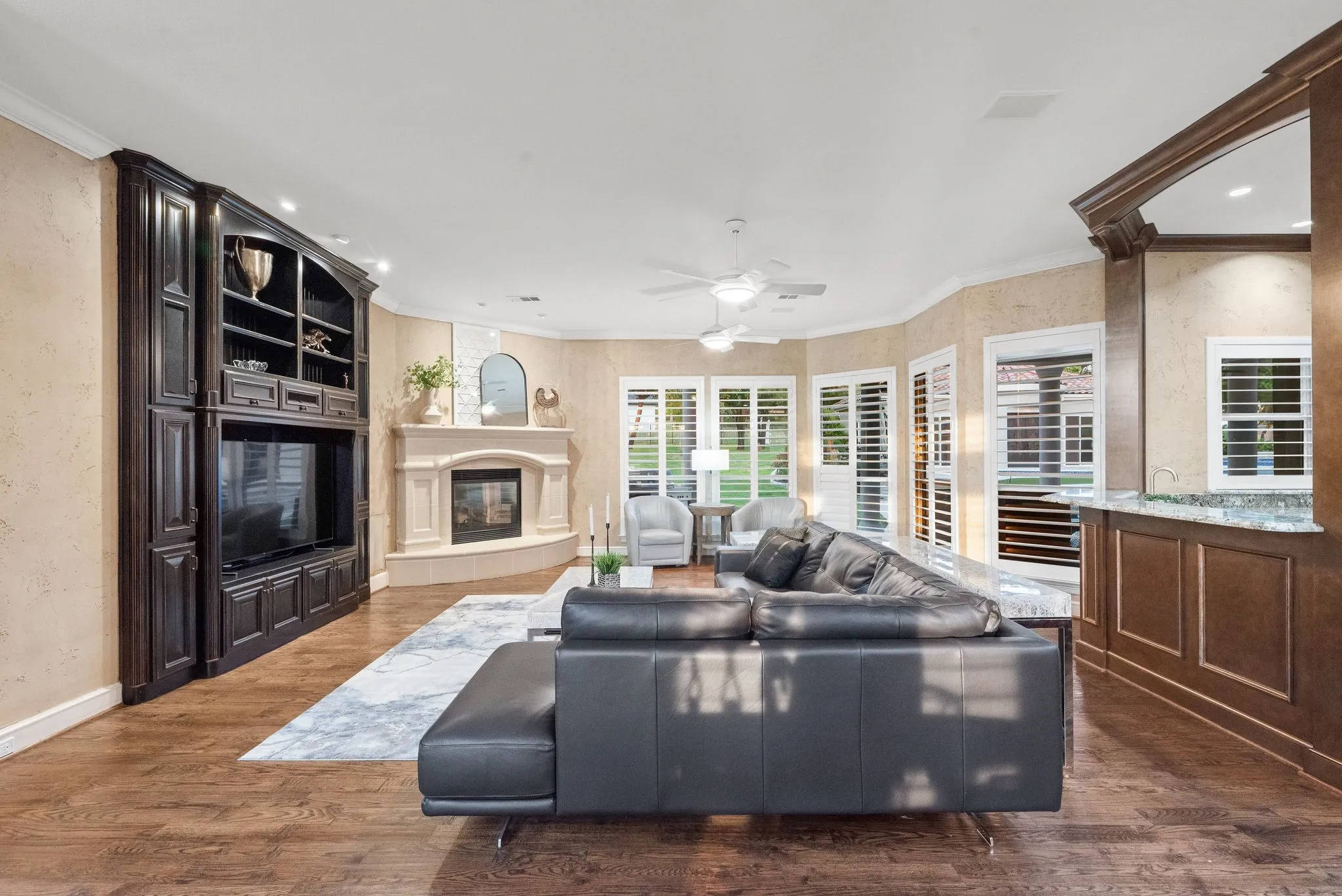 Single Family Residence For Sale in Denton County , 5100 Lighthouse Drive, Flower Mound, Texas 75022, 4 Bedroom, 5 Bathroom, 5 Garage spaces, 6,320 Sqft, built in 1996, Preowned, mls#21227704, Real Estate Agent in Flower Mound, Homes For Sale in Denton county, Homes For Sale in Flower Mound, Realtor in Flower Mound Texas, Real Estate Brokerage Independent Realty Texas, Luminita Cordes Realtor
