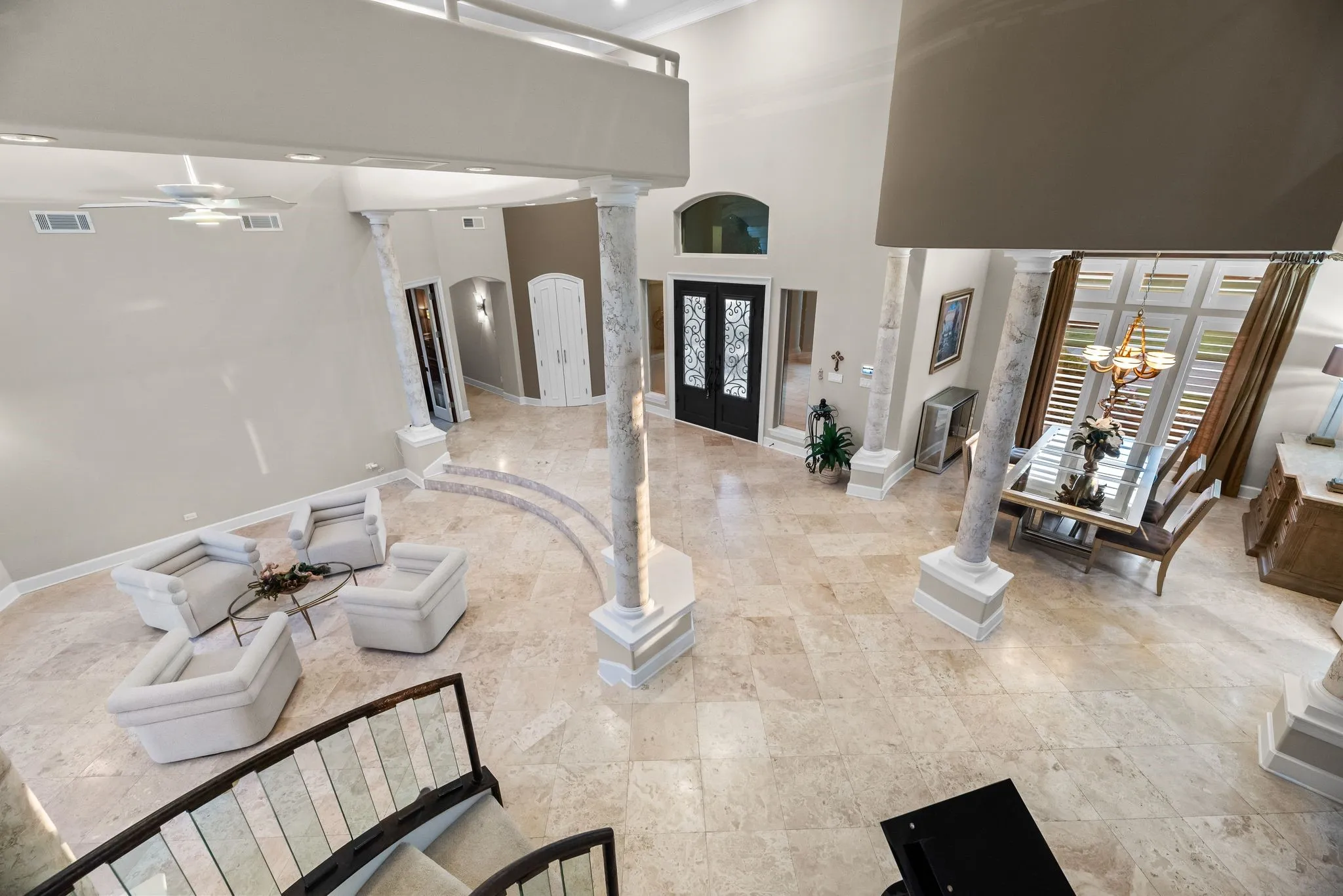 Single Family Residence For Sale in Denton County , 5100 Lighthouse Drive, Flower Mound, Texas 75022, 4 Bedroom, 5 Bathroom, 5 Garage spaces, 6,320 Sqft, built in 1996, Preowned, mls#21227704, Real Estate Agent in Flower Mound, Homes For Sale in Denton county, Homes For Sale in Flower Mound, Realtor in Flower Mound Texas, Real Estate Brokerage Independent Realty Texas, Luminita Cordes Realtor