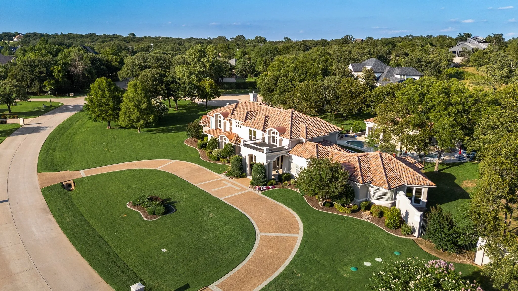 Single Family Residence For Sale in Denton County , 5100 Lighthouse Drive, Flower Mound, Texas 75022, 4 Bedroom, 5 Bathroom, 5 Garage spaces, 6,320 Sqft, built in 1996, Preowned, mls#21227704, Real Estate Agent in Flower Mound, Homes For Sale in Denton county, Homes For Sale in Flower Mound, Realtor in Flower Mound Texas, Real Estate Brokerage Independent Realty Texas, Luminita Cordes Realtor