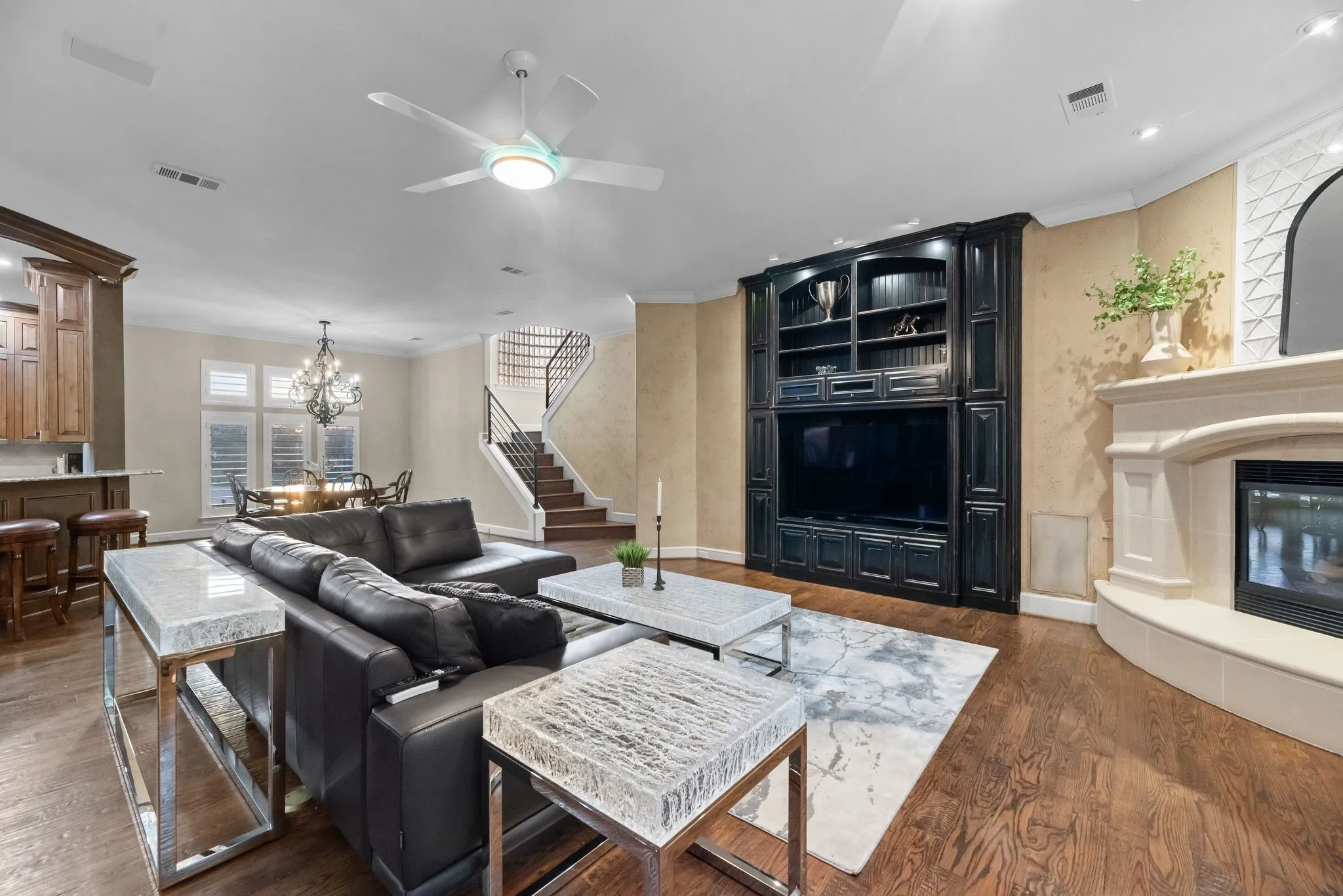 Single Family Residence For Sale in Denton County , 5100 Lighthouse Drive, Flower Mound, Texas 75022, 4 Bedroom, 5 Bathroom, 5 Garage spaces, 6,320 Sqft, built in 1996, Preowned, mls#21227704, Real Estate Agent in Flower Mound, Homes For Sale in Denton county, Homes For Sale in Flower Mound, Realtor in Flower Mound Texas, Real Estate Brokerage Independent Realty Texas, Luminita Cordes Realtor