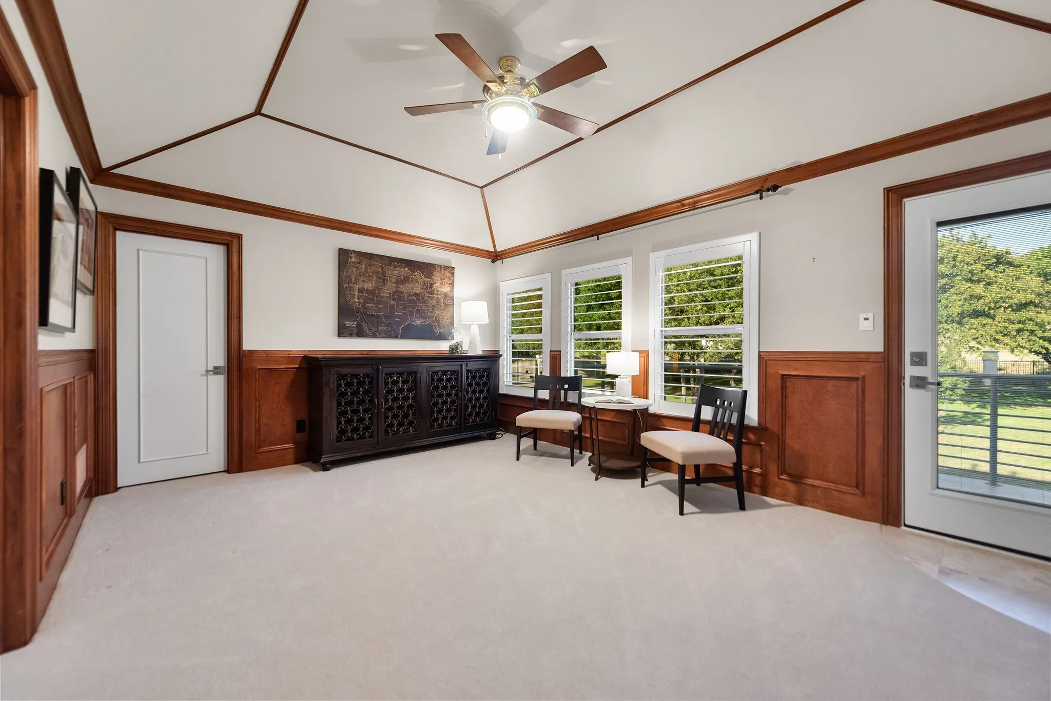 Single Family Residence For Sale in Denton County , 5100 Lighthouse Drive, Flower Mound, Texas 75022, 4 Bedroom, 5 Bathroom, 5 Garage spaces, 6,320 Sqft, built in 1996, Preowned, mls#21227704, Real Estate Agent in Flower Mound, Homes For Sale in Denton county, Homes For Sale in Flower Mound, Realtor in Flower Mound Texas, Real Estate Brokerage Independent Realty Texas, Luminita Cordes Realtor