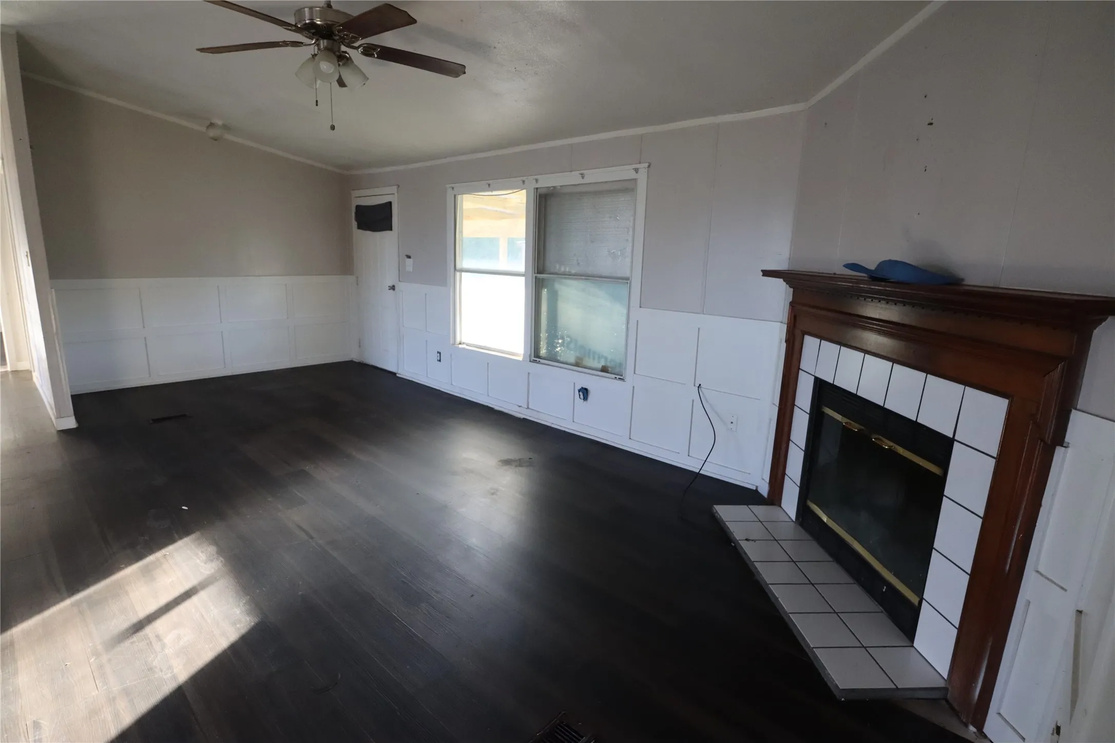 Manufactured Home For Sale in Eastland County , 1437 W Loop 254, Ranger, Texas 76470, 3 Bedrooms, 2 Bathrooms, Garage spaces, 1,904 Sqft, built in 1996, Price $125,000, mls#21232191, Real Estate Agent in Ranger, Homes For Sale in Eastland county, Homes For Sale in Ranger, Realtor in Ranger Texas, Real Estate Brokerage Independent Realty Texas, Luminita Cordes Realtor