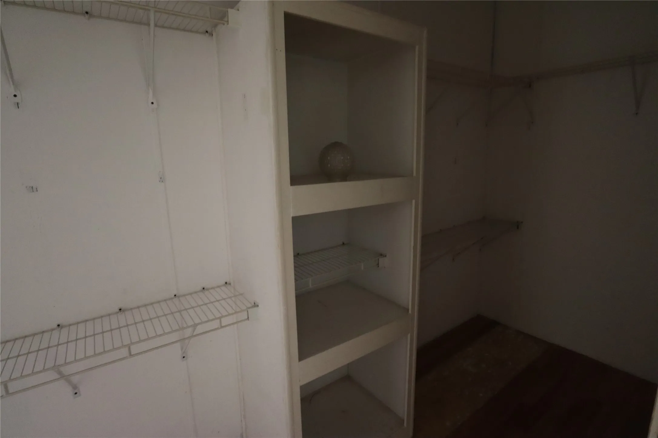 Manufactured Home For Sale in Eastland County , 1437 W Loop 254, Ranger, Texas 76470, 3 Bedrooms, 2 Bathrooms, Garage spaces, 1,904 Sqft, built in 1996, Price $125,000, mls#21232191, Real Estate Agent in Ranger, Homes For Sale in Eastland county, Homes For Sale in Ranger, Realtor in Ranger Texas, Real Estate Brokerage Independent Realty Texas, Luminita Cordes Realtor
