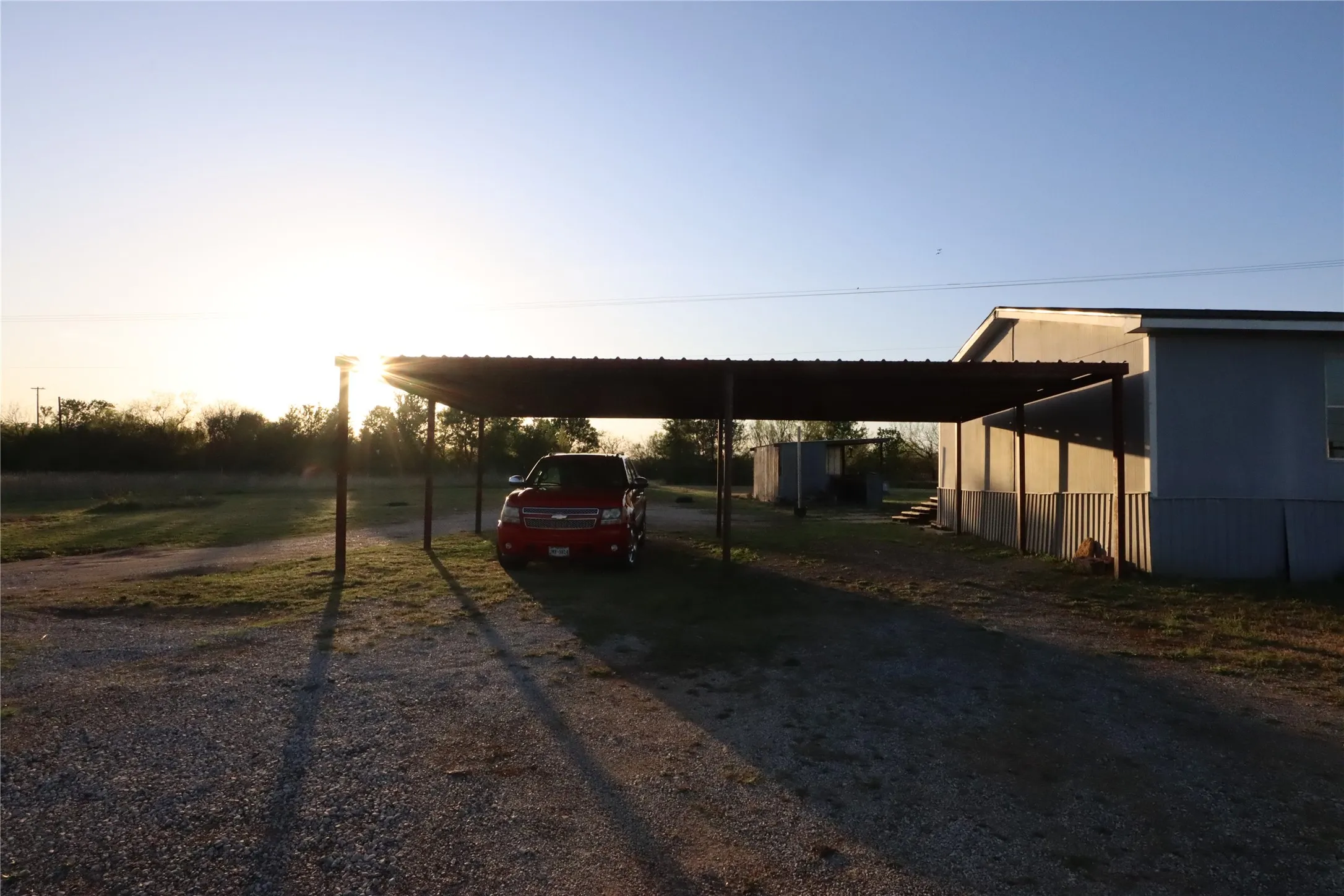 Manufactured Home For Sale in Eastland County , 1437 W Loop 254, Ranger, Texas 76470, 3 Bedrooms, 2 Bathrooms, Garage spaces, 1,904 Sqft, built in 1996, Price $125,000, mls#21232191, Real Estate Agent in Ranger, Homes For Sale in Eastland county, Homes For Sale in Ranger, Realtor in Ranger Texas, Real Estate Brokerage Independent Realty Texas, Luminita Cordes Realtor