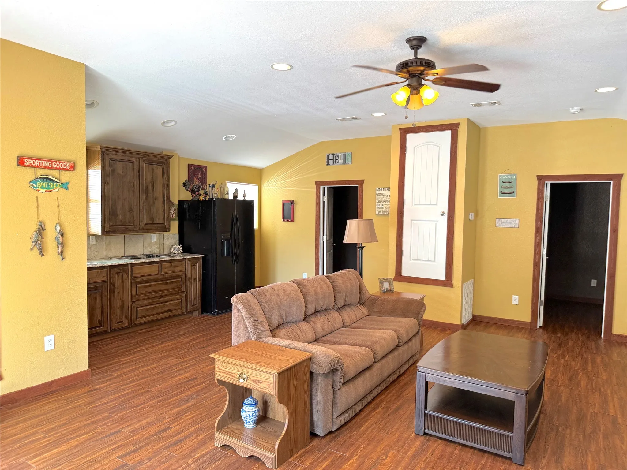 Single Family Residence For Sale in Palo Pinto County , 251 Dunn Drive, Palo Pinto, Texas 76484, 5 Bedroom, 3 Bathroom, Garage spaces, 2,000 Sqft, built in 1995, Preowned, Price $581,555, mls#21231715, Real Estate Agent in Palo Pinto, Homes For Sale in Palo Pinto county, Homes For Sale in Palo Pinto, Realtor in Palo Pinto Texas, Real Estate Brokerage Independent Realty Texas, Luminita Cordes Realtor