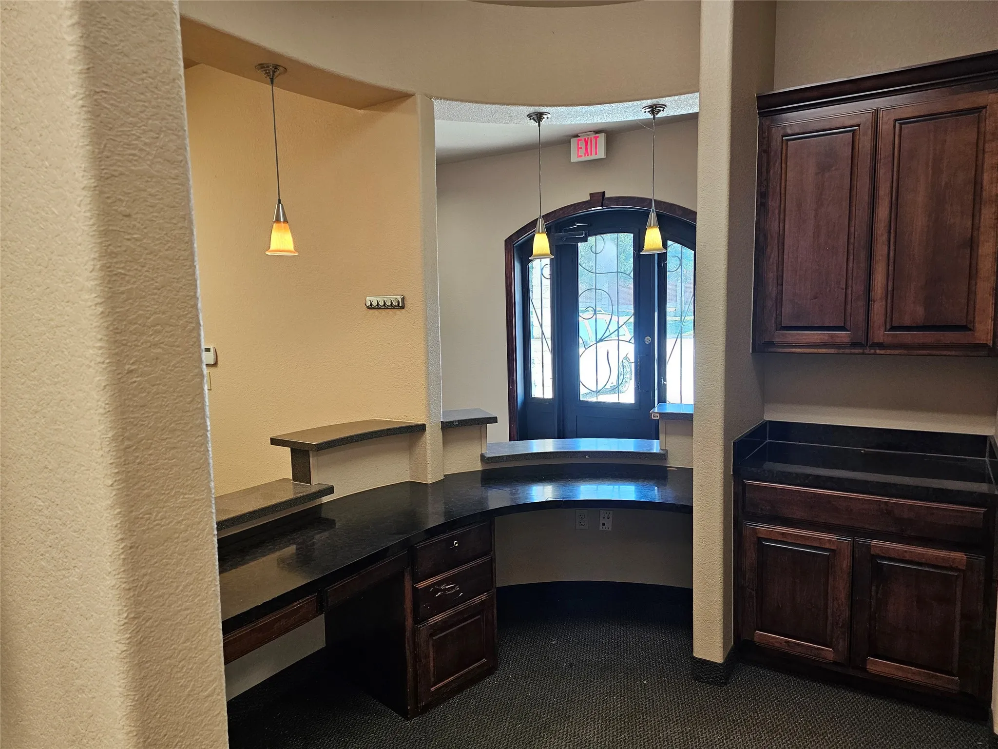 Office For Rent in Dallas County , 1111 Kinwest Parkway, Irving, Texas 75063, 0, 0, Garage spaces, 0 Sqft, built in 2005, Preowned, Price $5,400, mls#21232261, Real Estate Agent in Irving, Homes For Rent in Dallas county, Homes For Rent in Irving, Realtor in Irving Texas, Real Estate Brokerage Independent Realty Texas, Luminita Cordes Realtor
